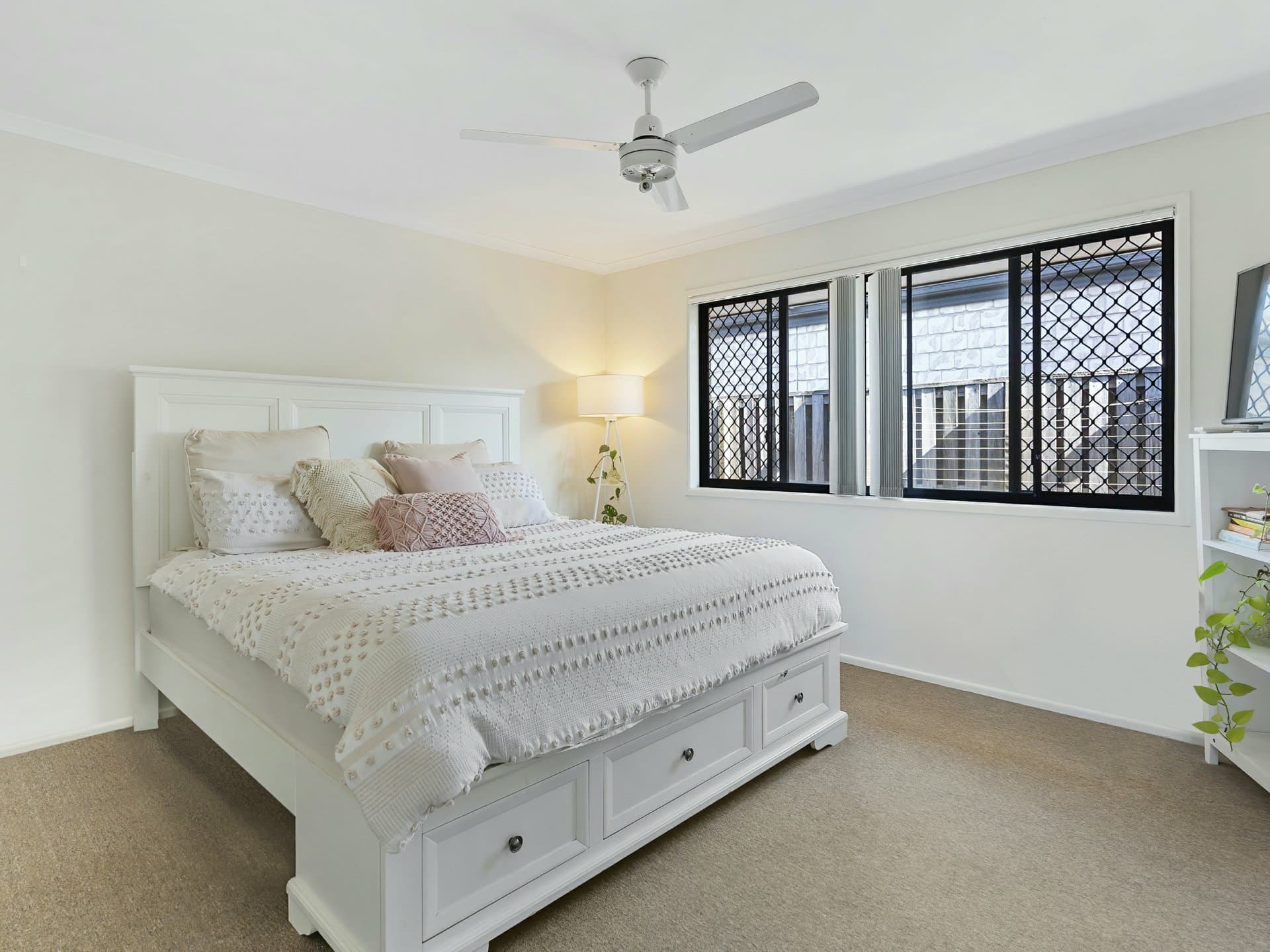 19 Hopkins Chase, Caboolture, Caboolture - Thumbnail 8