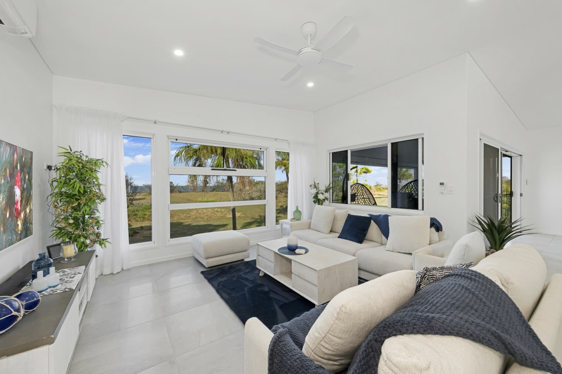 134 Sylvan Drive, Moore Park Beach, Moore Park Beach - Thumbnail 4