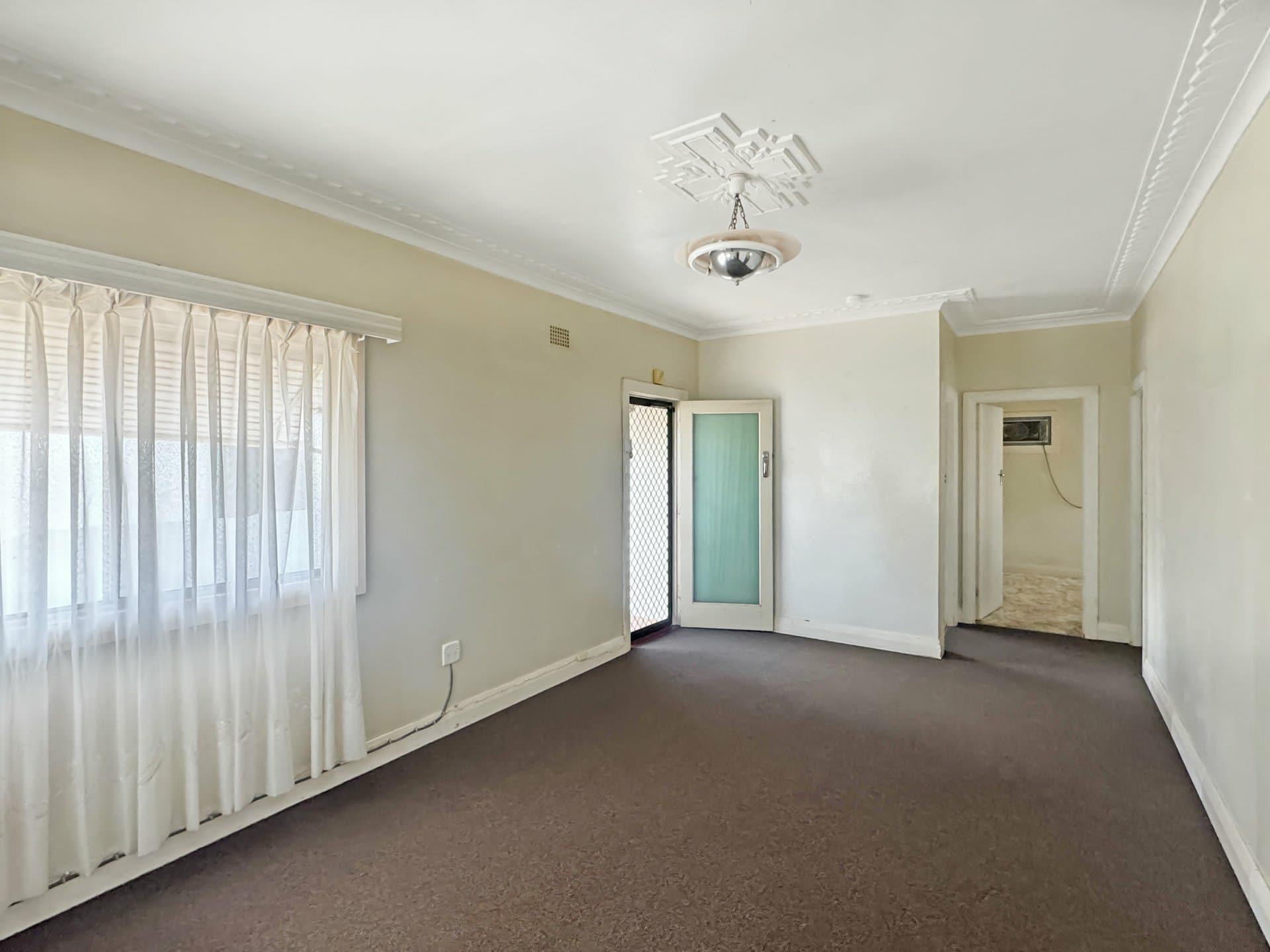 12 Wolfram Street, Broken Hill, Broken Hill - Thumbnail 4