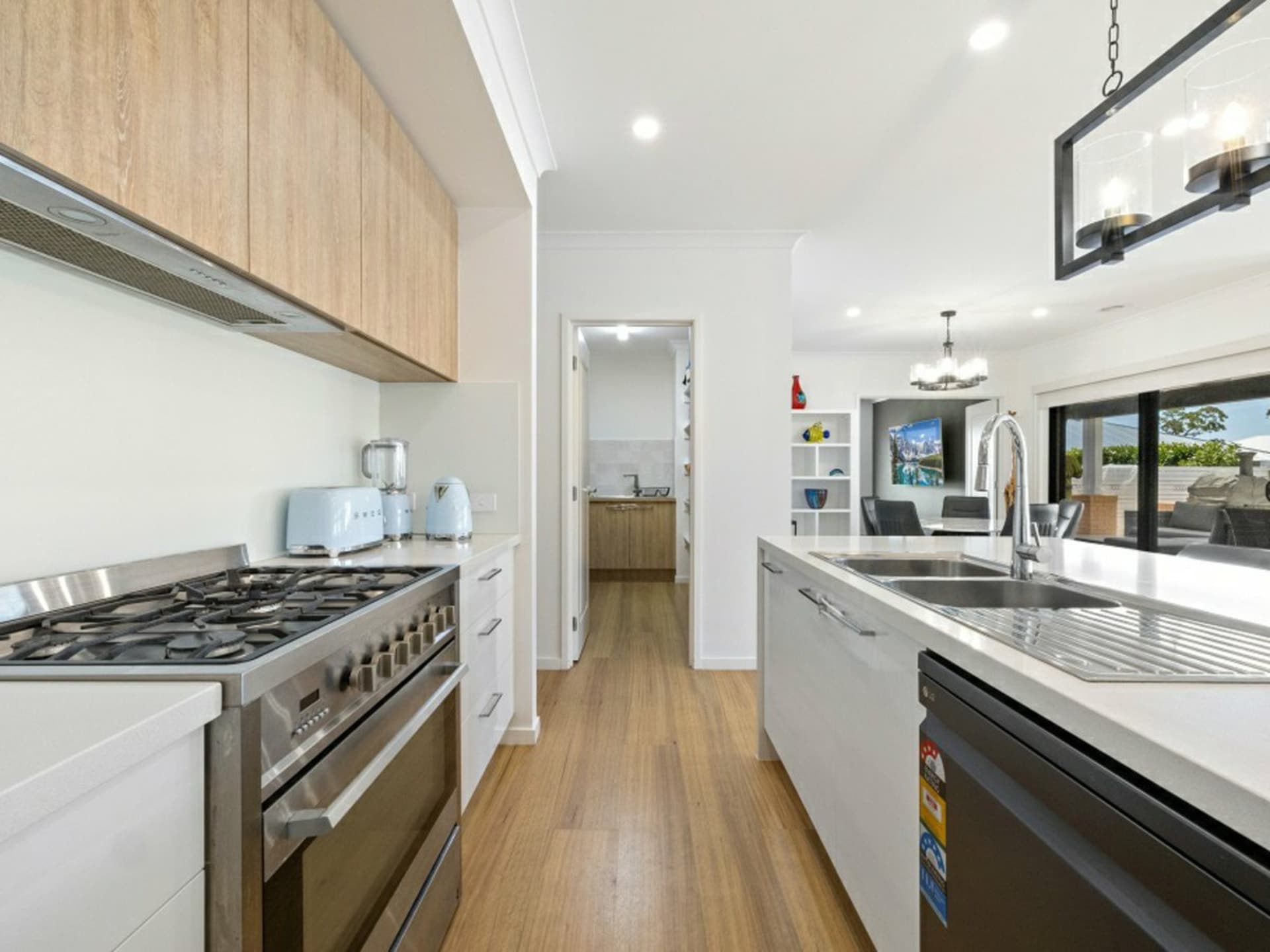 22 Haylock Drive, Paynesville, Paynesville - Thumbnail 4
