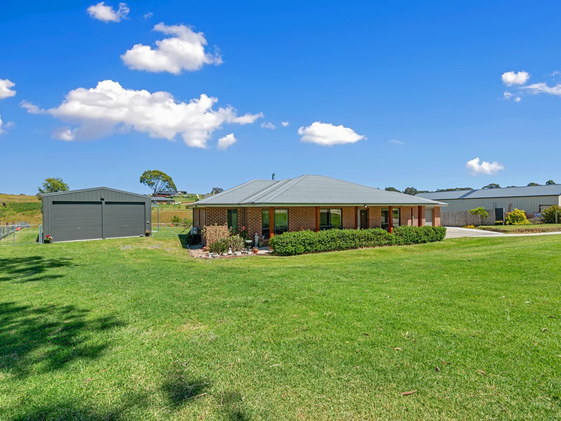 11 Neds Creek Drive, Nicholson, Nicholson - Image 1