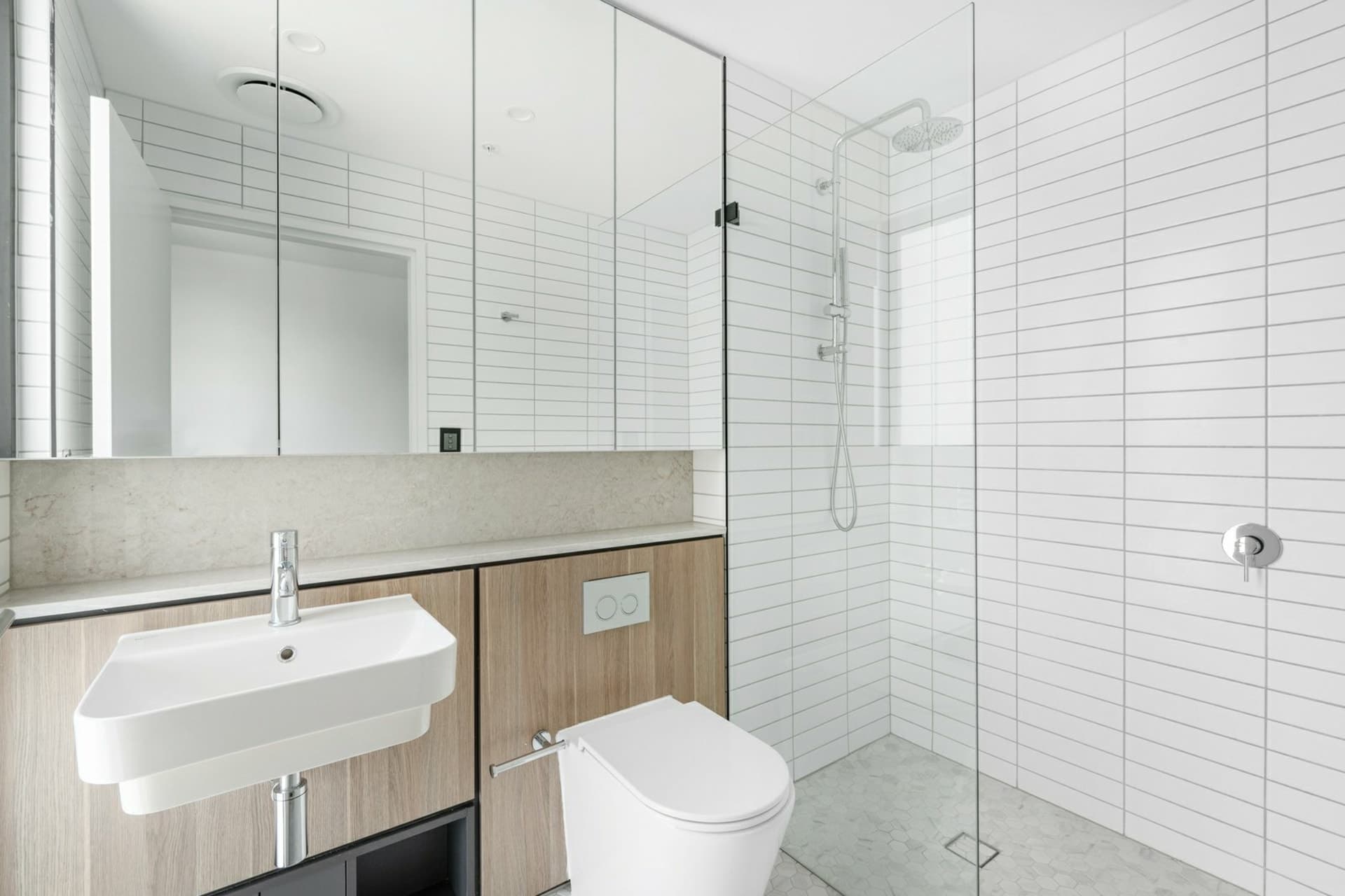 Apartment 408/5 Regent Street, Petersham, Petersham - Thumbnail 6