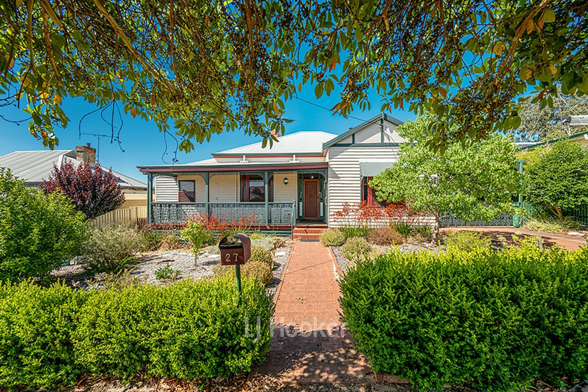 27 Venn Street West, Collie, Collie - Thumbnail 2