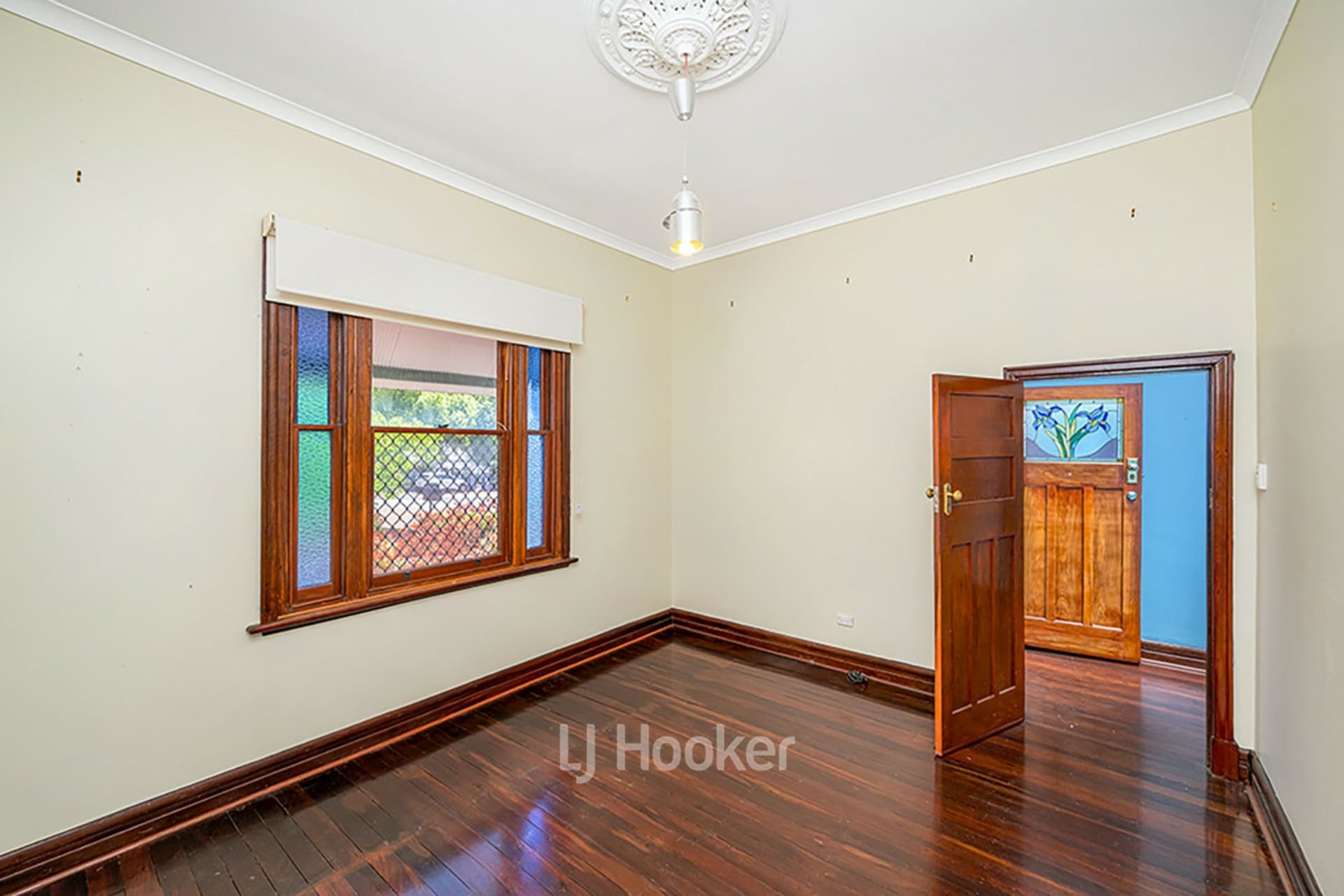 27 Venn Street West, Collie, Collie - Thumbnail 7