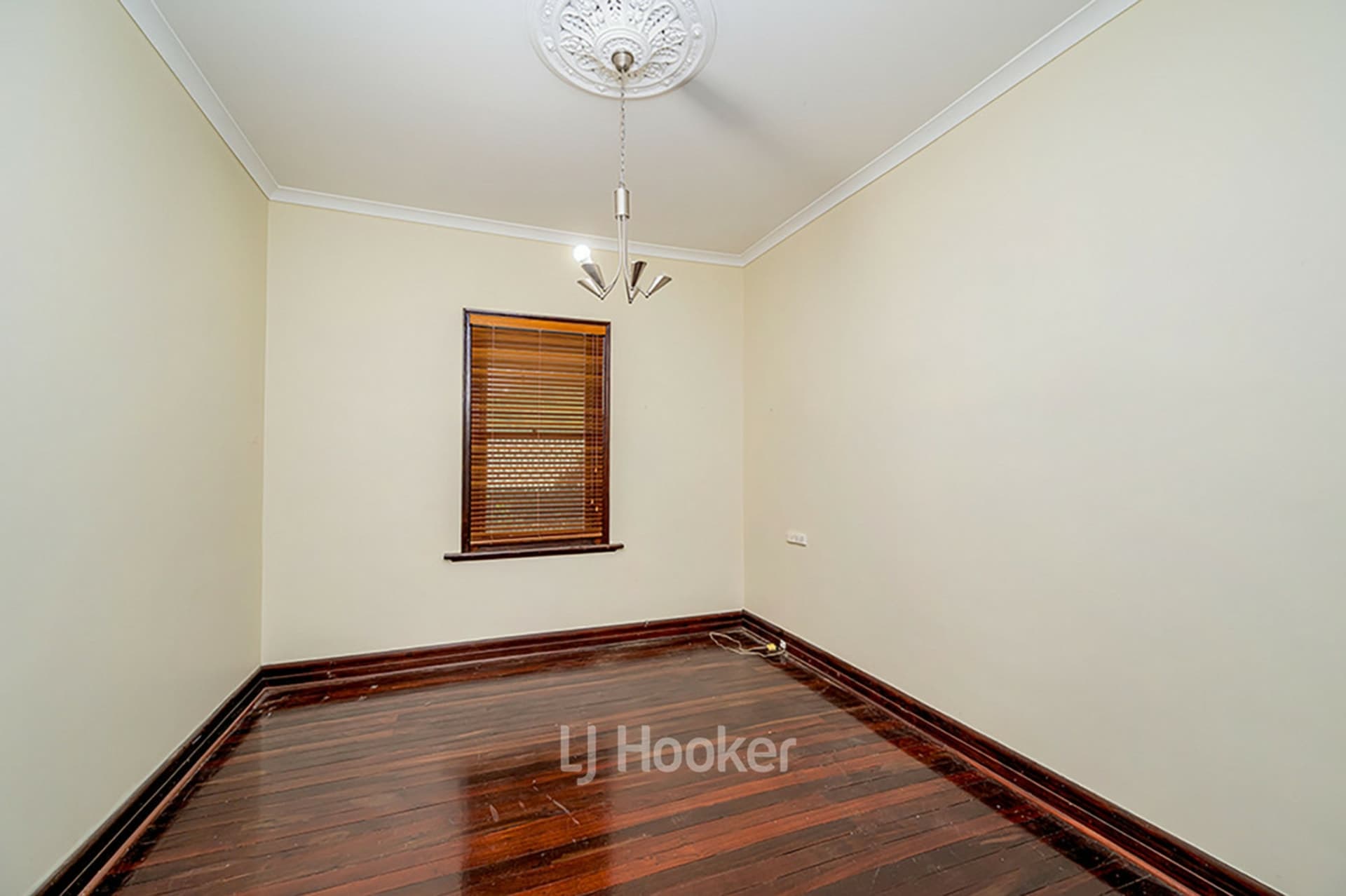 27 Venn Street West, Collie, Collie - Thumbnail 8