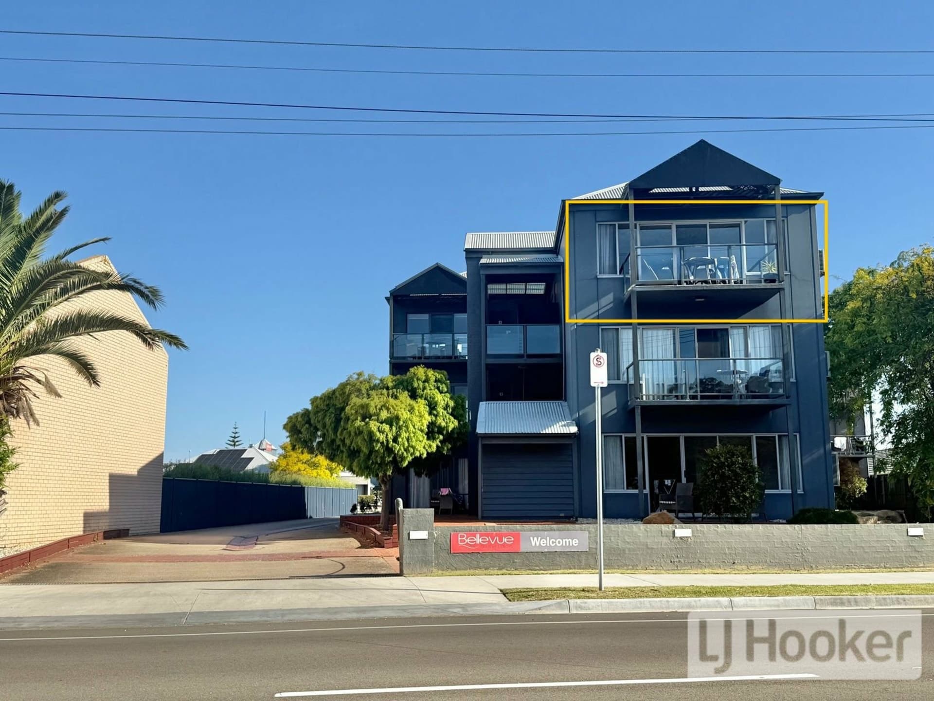 Apartment 3/142 Marine Parade, Lakes Entrance, Lakes Entrance - Image 1