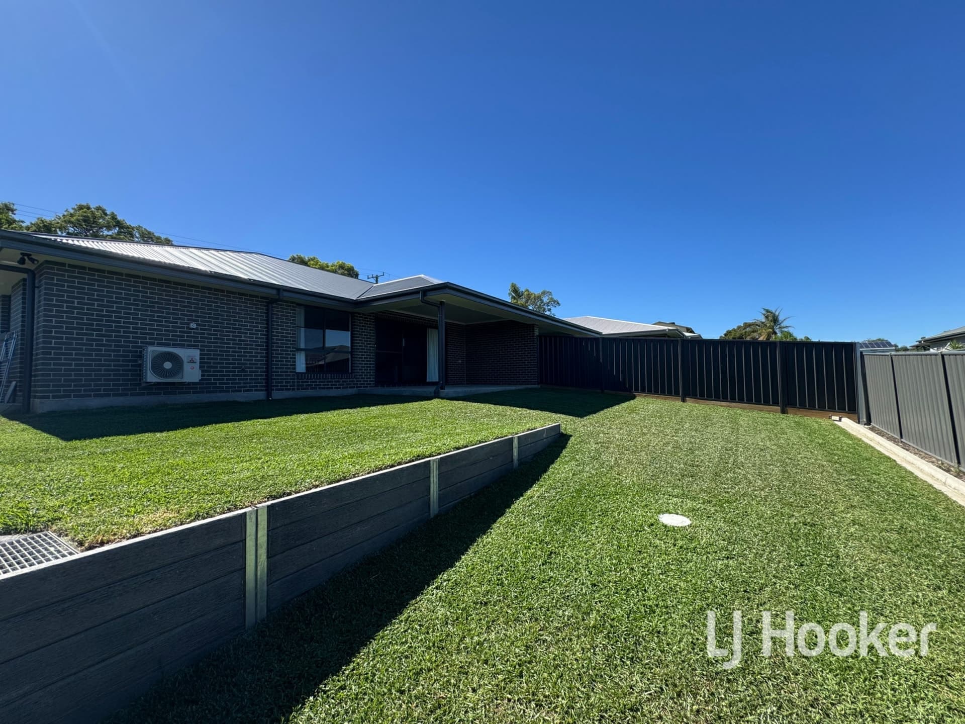 102 Moore Street, Inverell, Inverell - Image 1