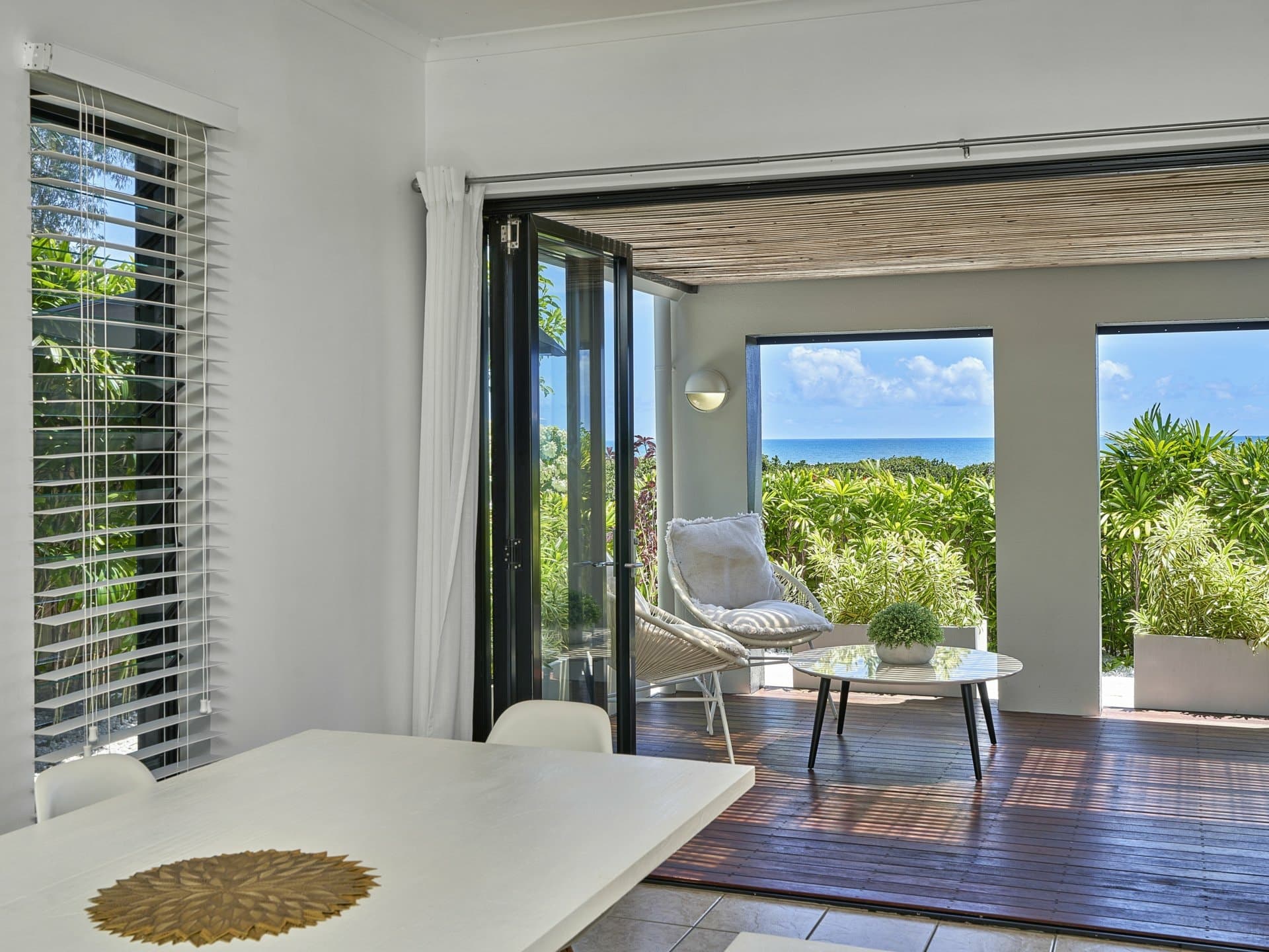 11/5-7 Arlington Esplanade, Clifton Beach, Clifton Beach - Thumbnail 4