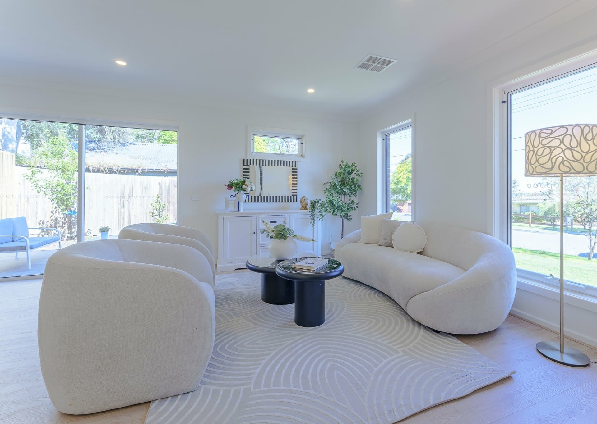 3/4 Amelia Court, Kilsyth, Kilsyth - Thumbnail 2