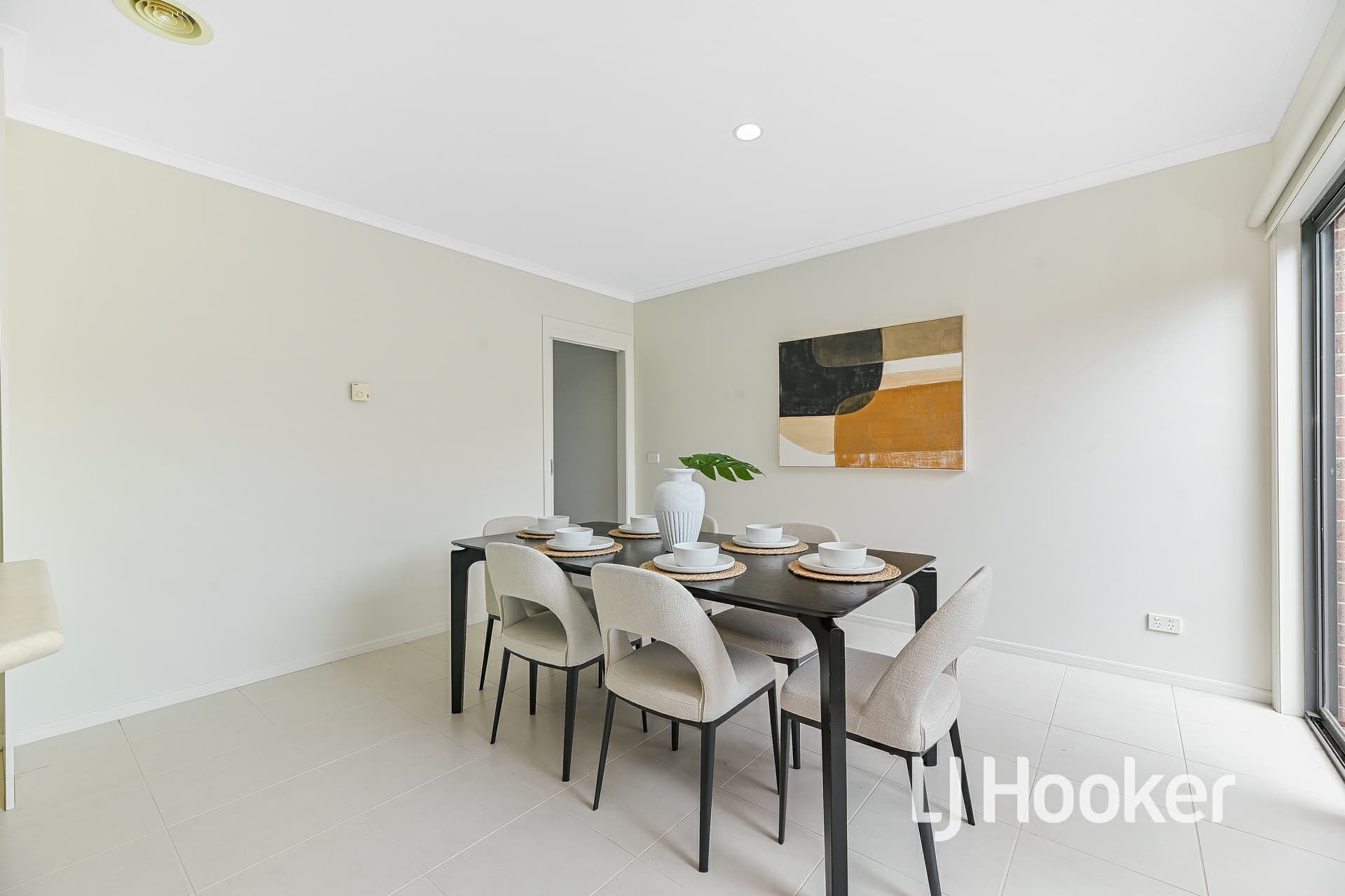 174 Paterson Drive, Lynbrook, Lynbrook - Thumbnail 7