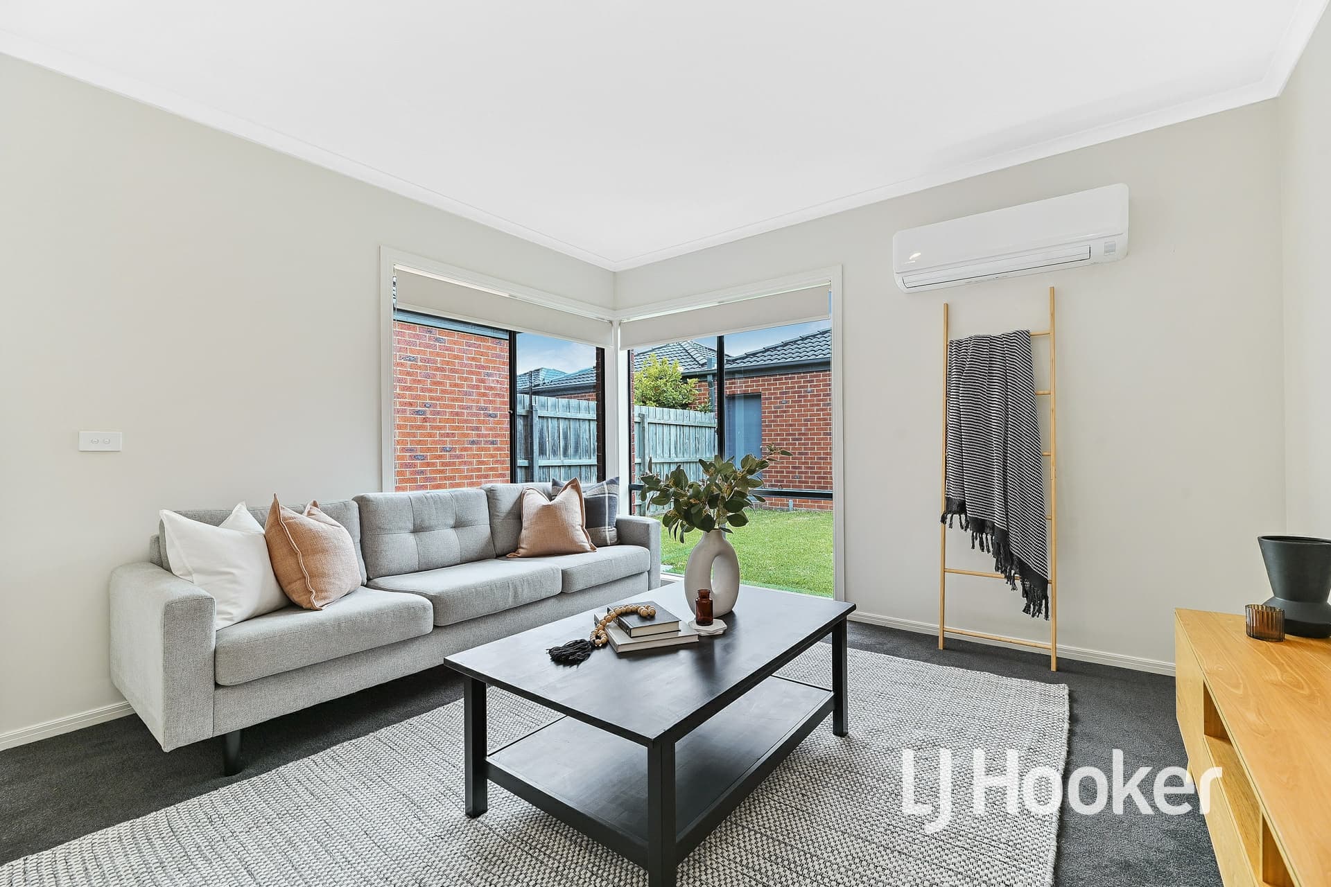 174 Paterson Drive, Lynbrook, Lynbrook - Thumbnail 8