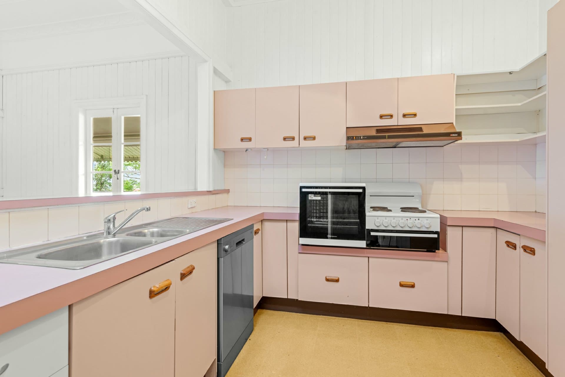 2 Prospect Terrace, Hamilton, Hamilton - Thumbnail 5