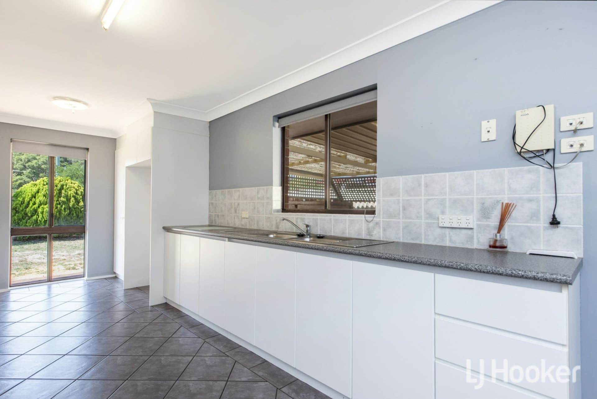 7 Nuytsia Place, Pinjarra, Pinjarra - Thumbnail 4