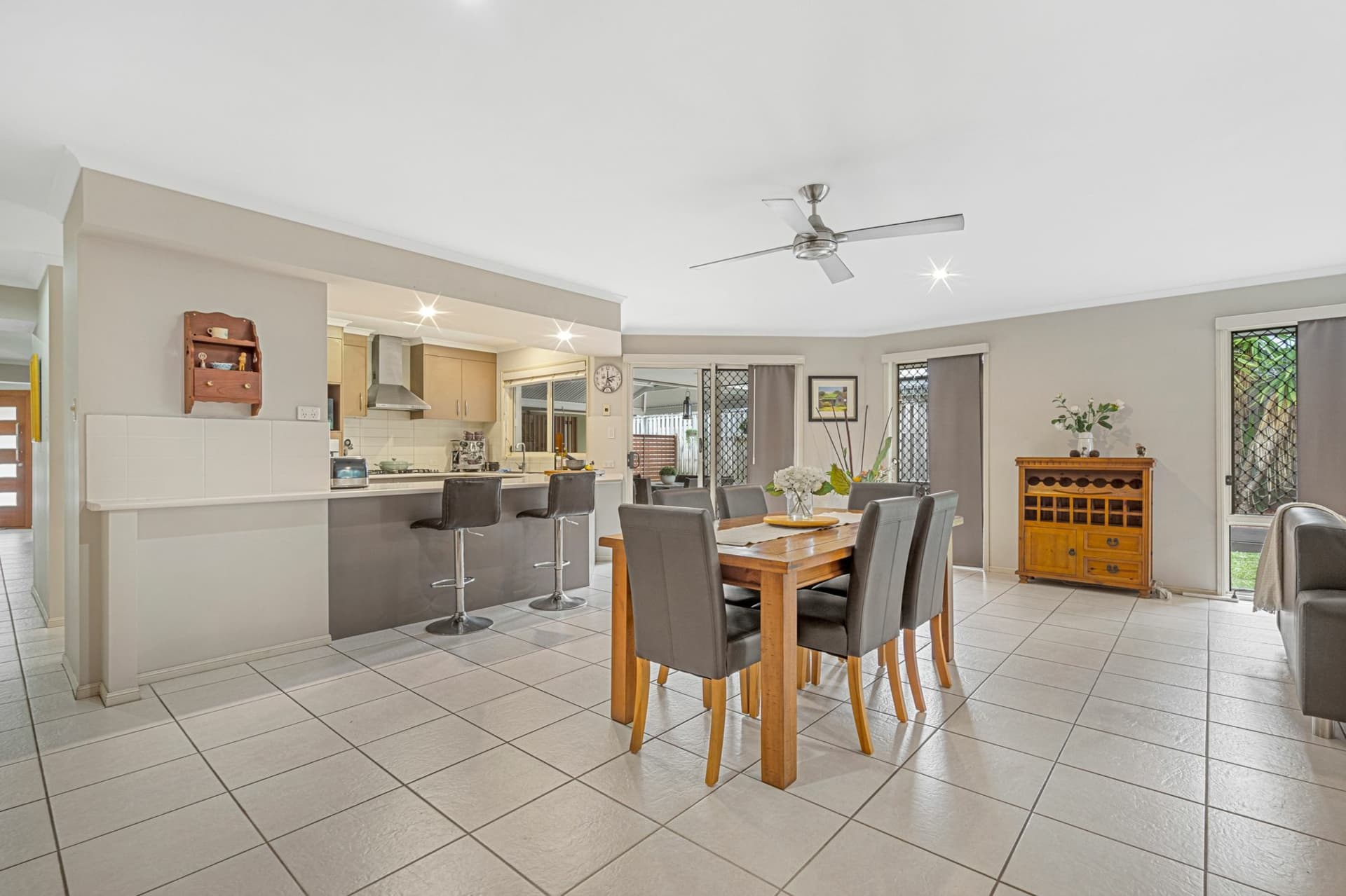 18 Killarney Court, Ormeau, Ormeau - Thumbnail 3