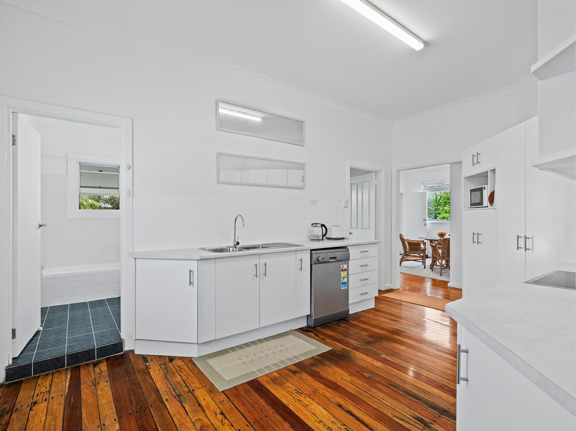 4 Robert Street, Belmont South, Belmont South - Thumbnail 3