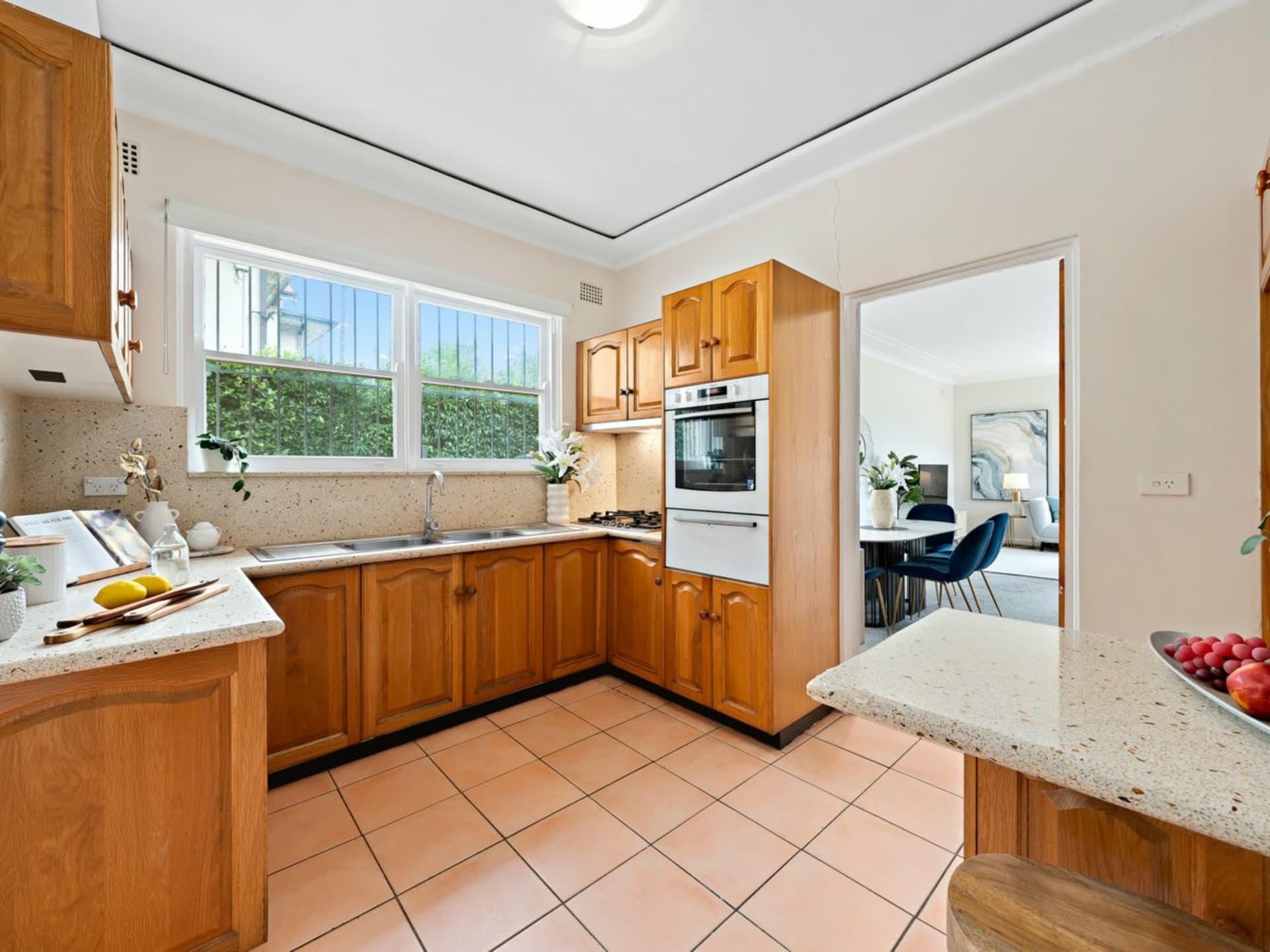 72 Fitzroy Street, Burwood, Burwood - Thumbnail 5