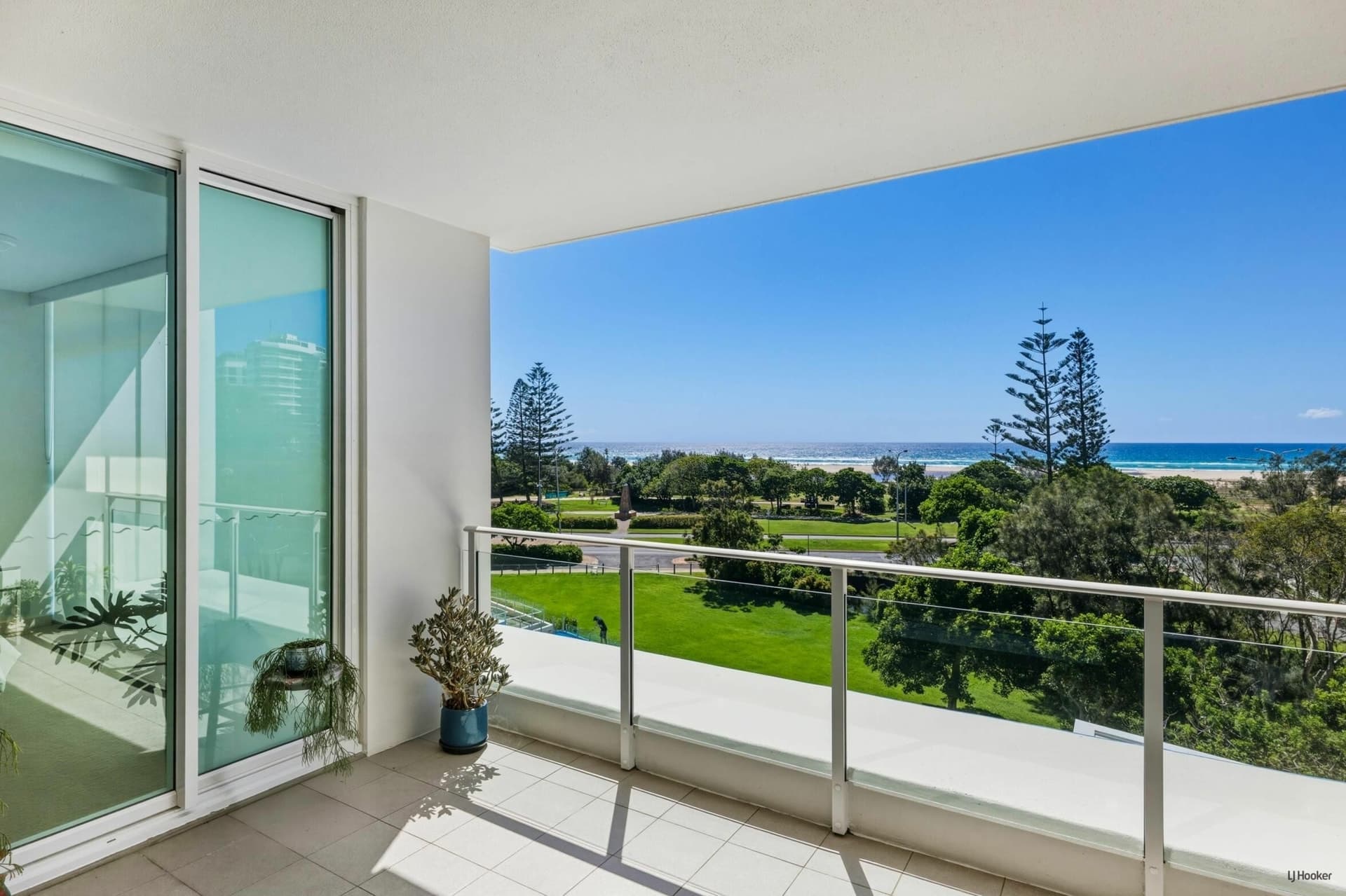 209/2 Creek Street, Coolangatta, Coolangatta - Thumbnail 3