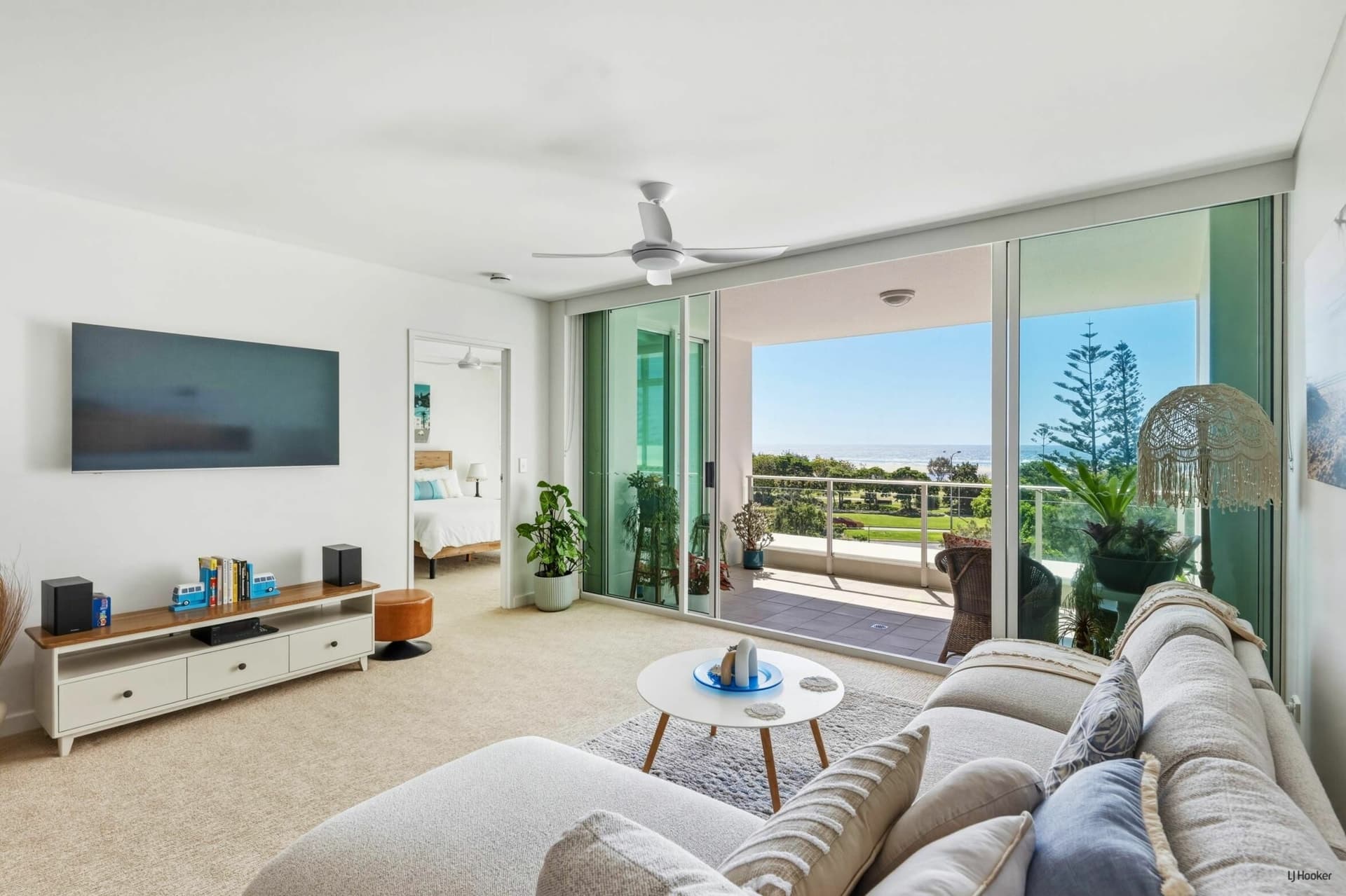 209/2 Creek Street, Coolangatta, Coolangatta - Image 1