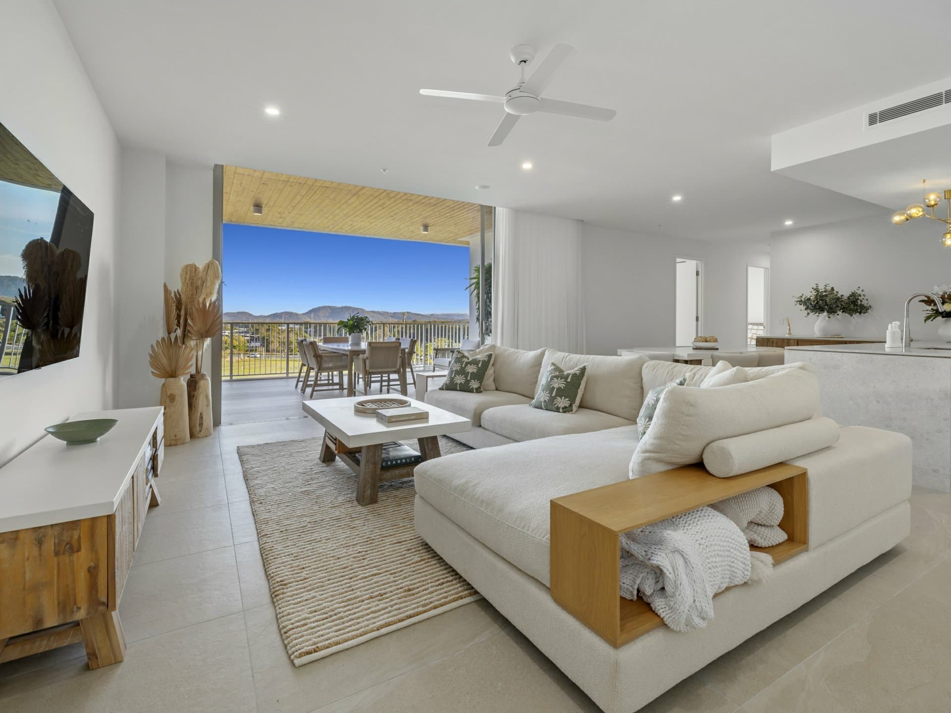406/5 Grand Parade, Casuarina, Casuarina - Thumbnail 3
