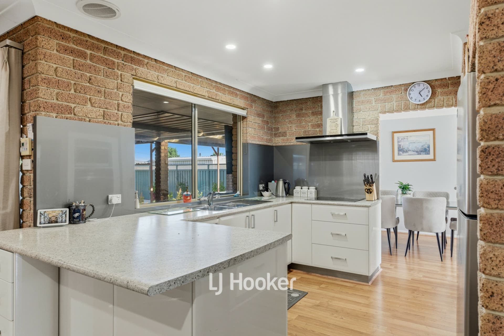 11 Walter Drive, Collie, Collie - Thumbnail 3