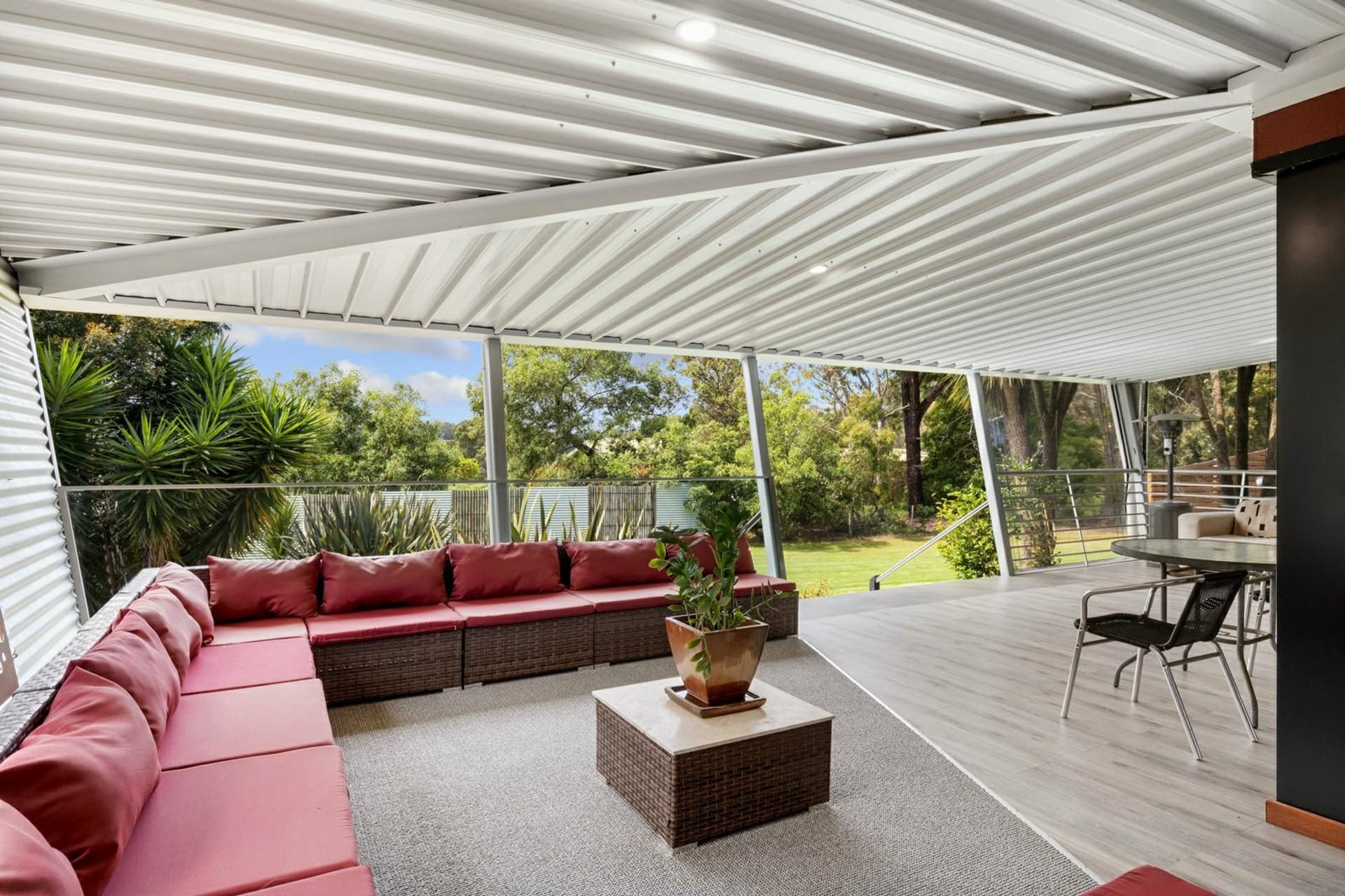 25 Mallard Close, Newlands Arm, Newlands Arm - Thumbnail 8