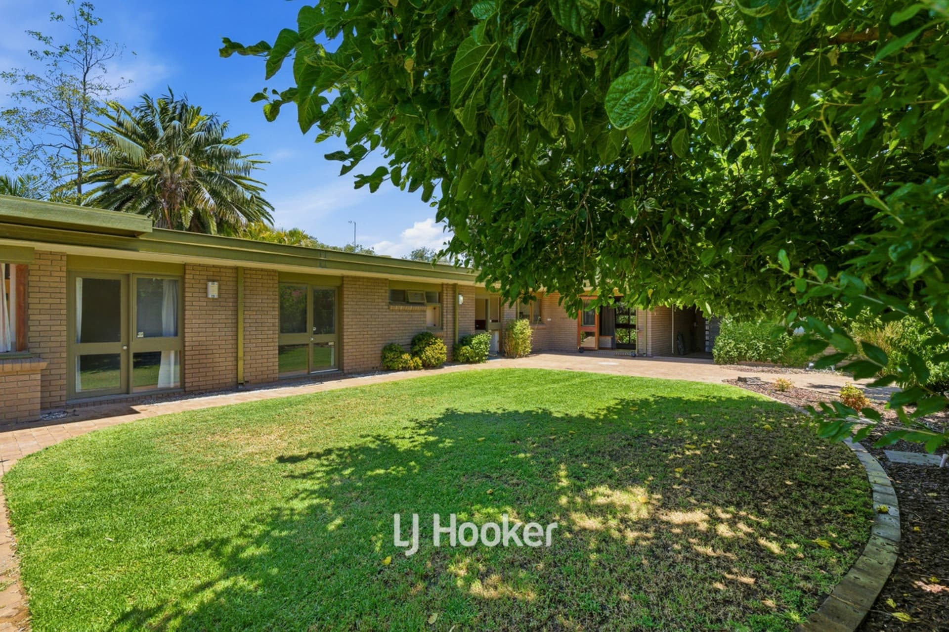 14 Harwood Place, South Bunbury, South Bunbury - Thumbnail 2
