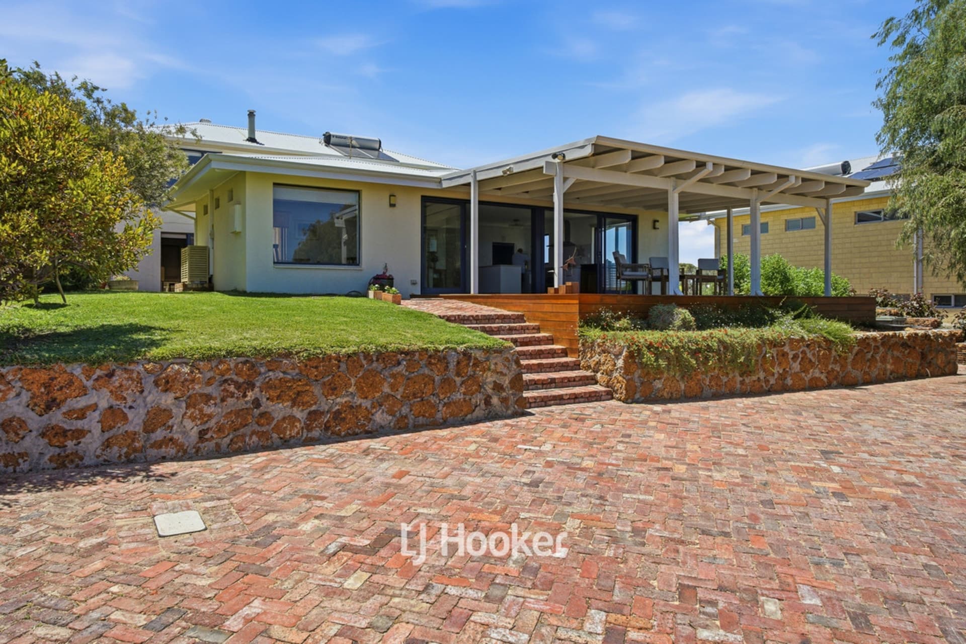 28 West Coast Drive, Binningup, Binningup - Thumbnail 5