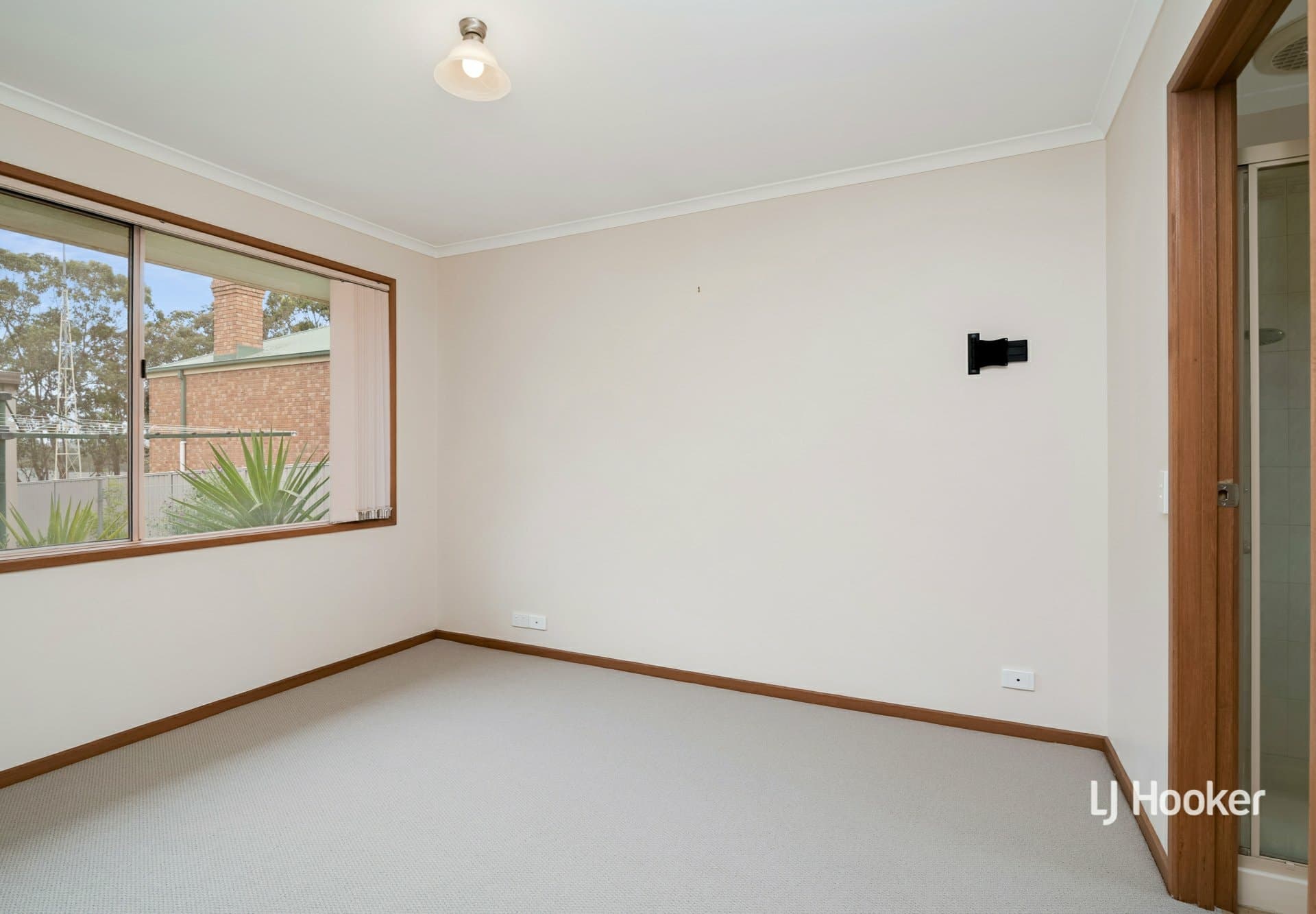 7 Heritage Drive, Broadford, Broadford - Thumbnail 4