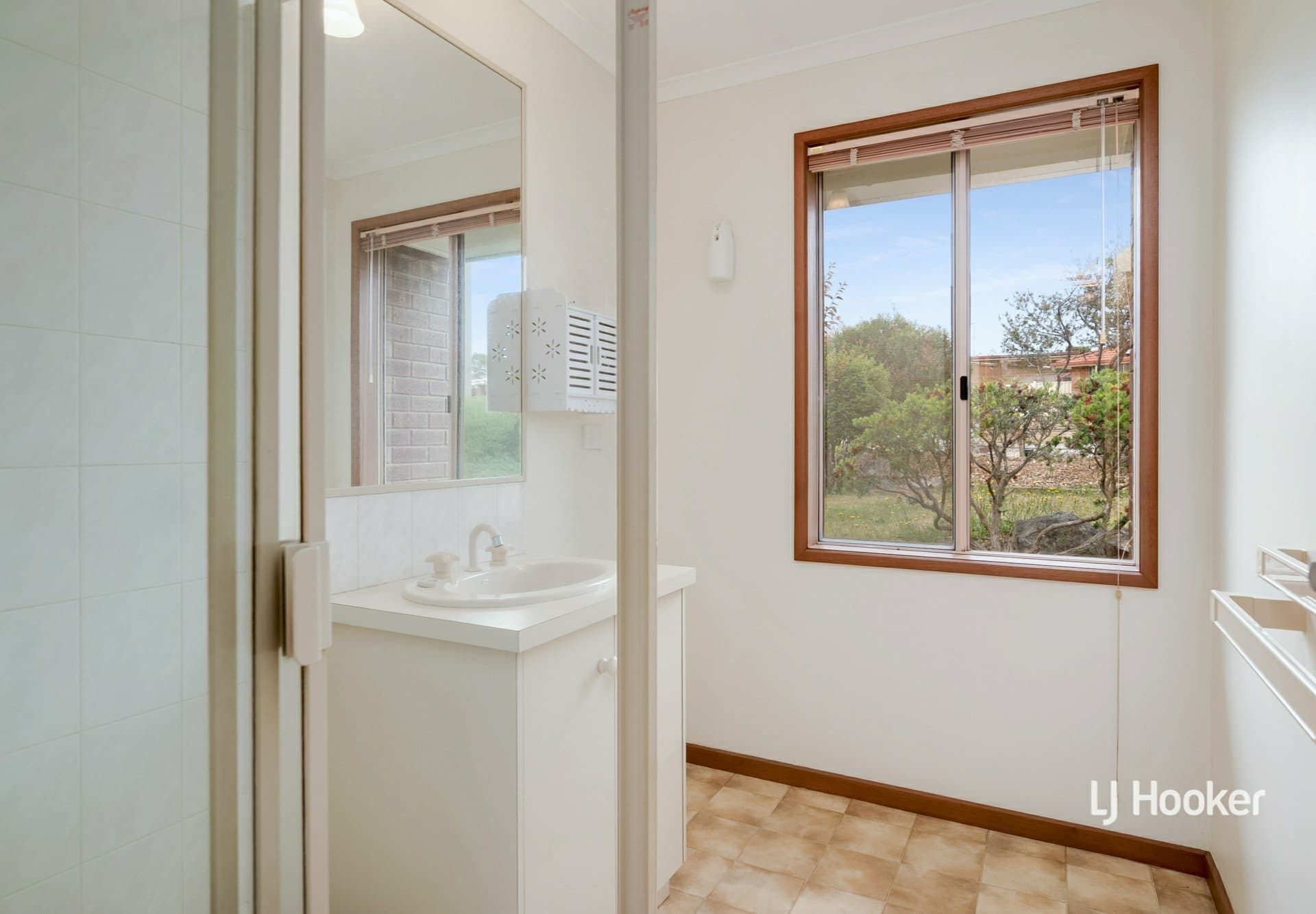 7 Heritage Drive, Broadford, Broadford - Thumbnail 5