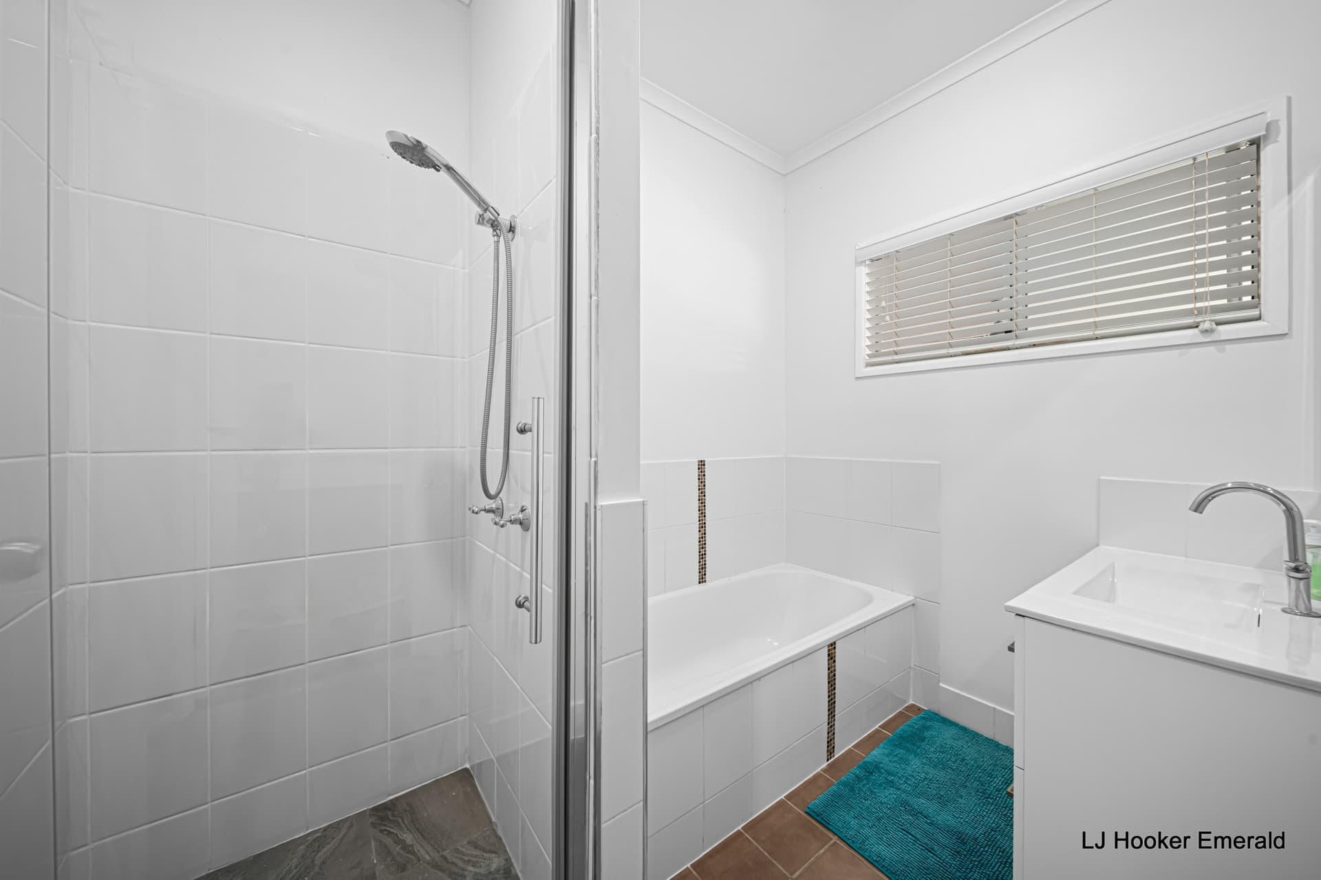 16 Garnet Street, Emerald, Emerald - Thumbnail 5