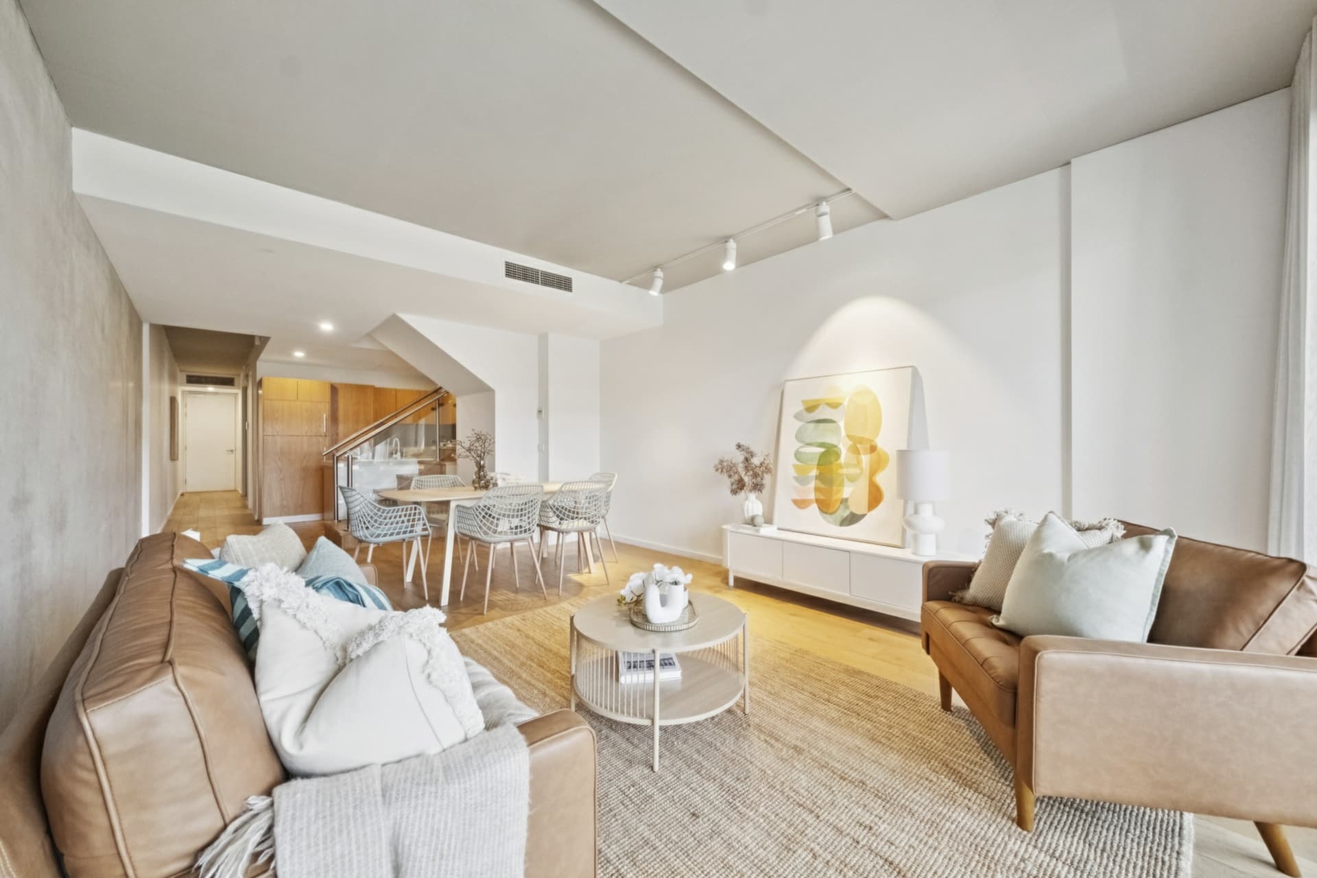 411/27 Lonsdale Street, Braddon, Braddon - Thumbnail 2