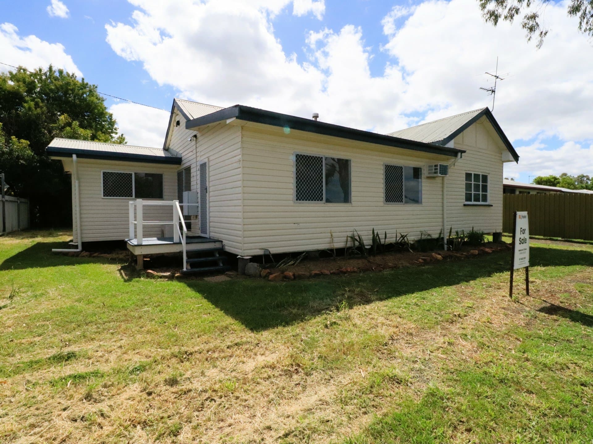 38 Ronald Street, Injune, Injune - Thumbnail 2