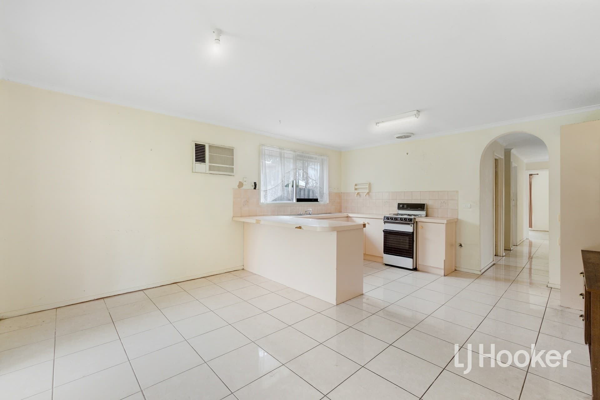 19 Simon Court, Hampton Park, Hampton Park - Thumbnail 7