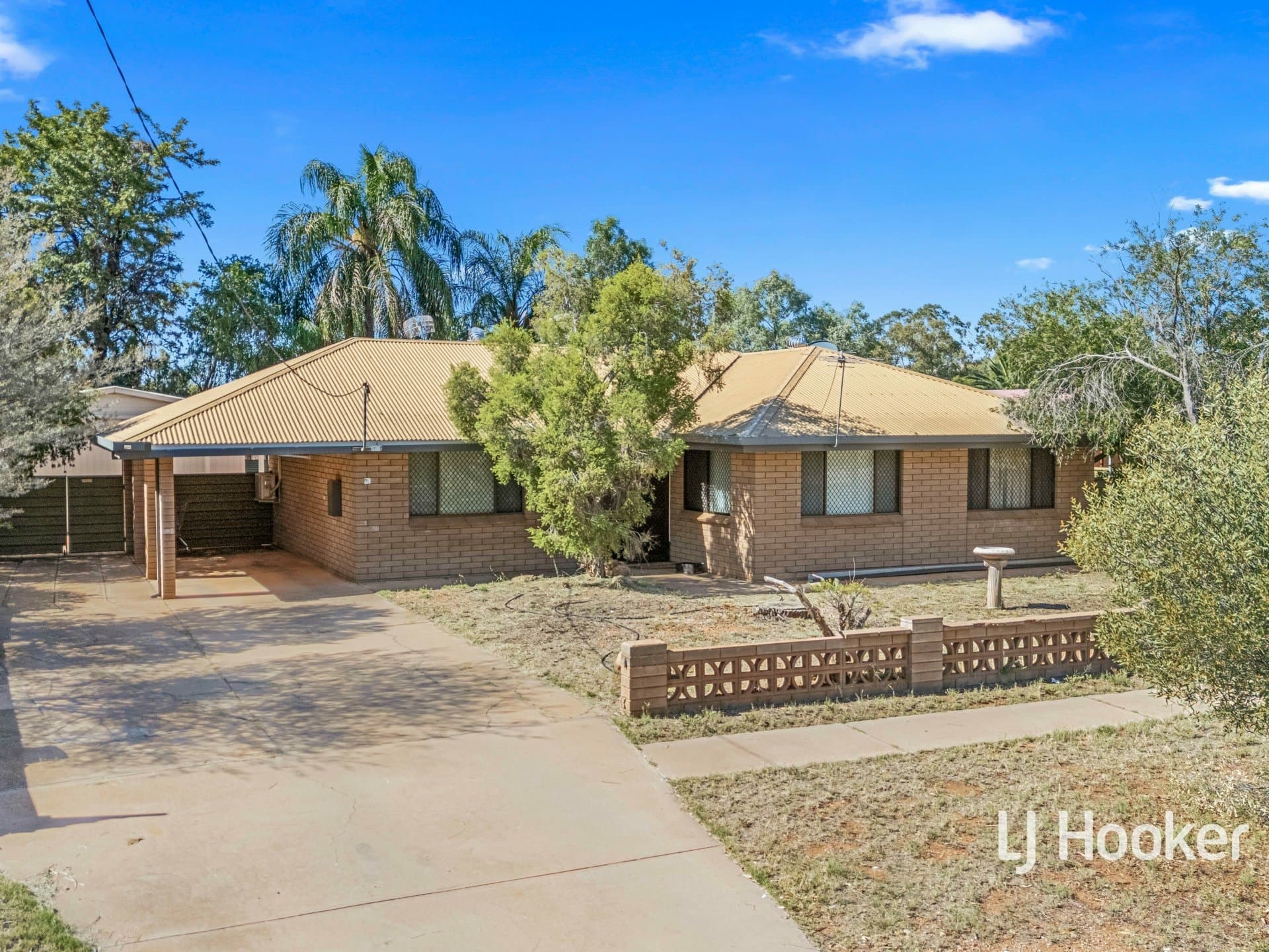 23 Dixon Road, Braitling, Braitling - Image 1