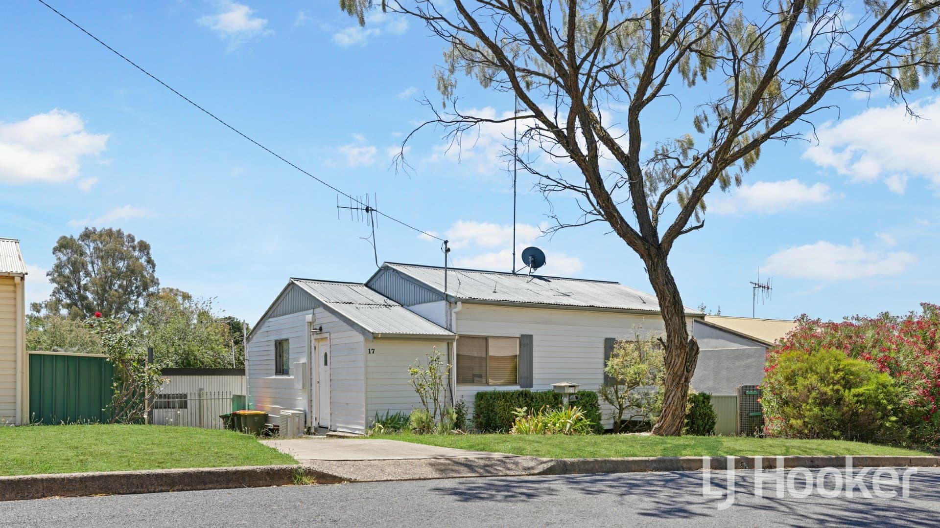 17 Moresby Way, West Bathurst, West Bathurst - Thumbnail 2