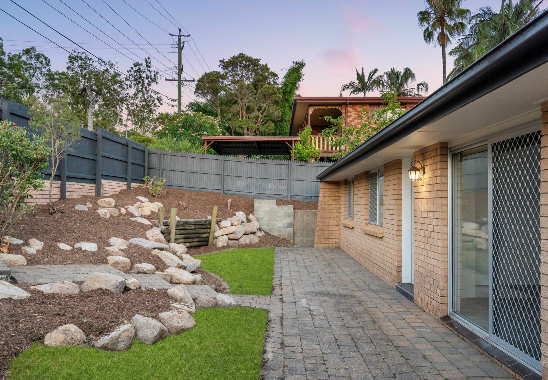 109 Springwood Road, Springwood, Springwood - Thumbnail 3