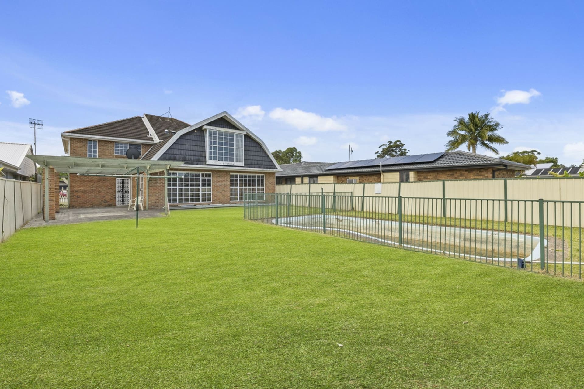 8 Jean Avenue, Berkeley Vale, Berkeley Vale - Image 1
