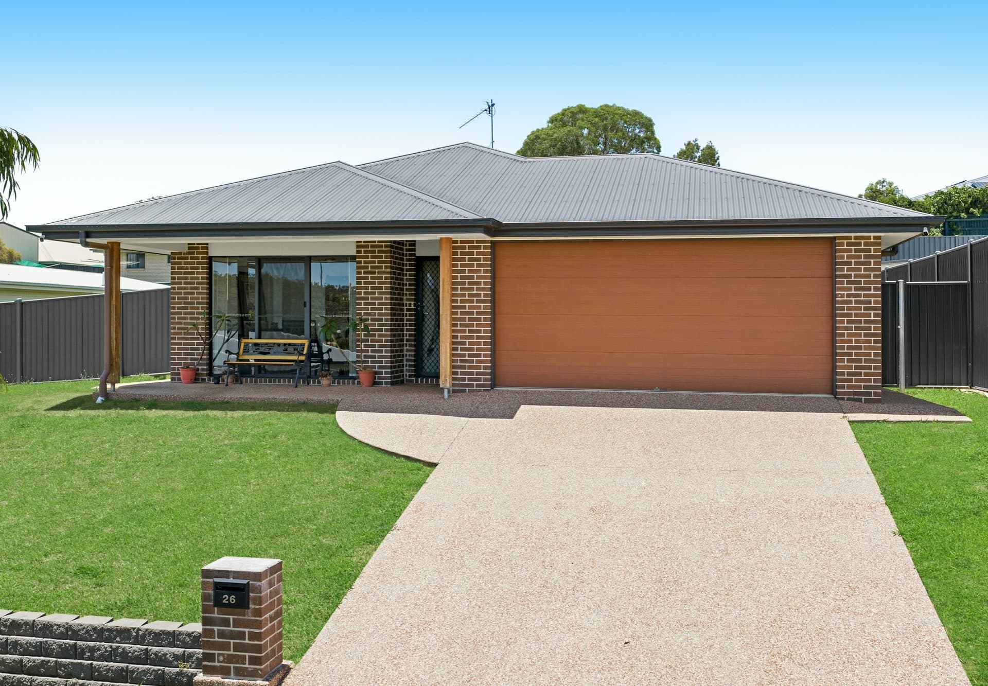 26 Pera Crescent, Warwick, Warwick - Image 1