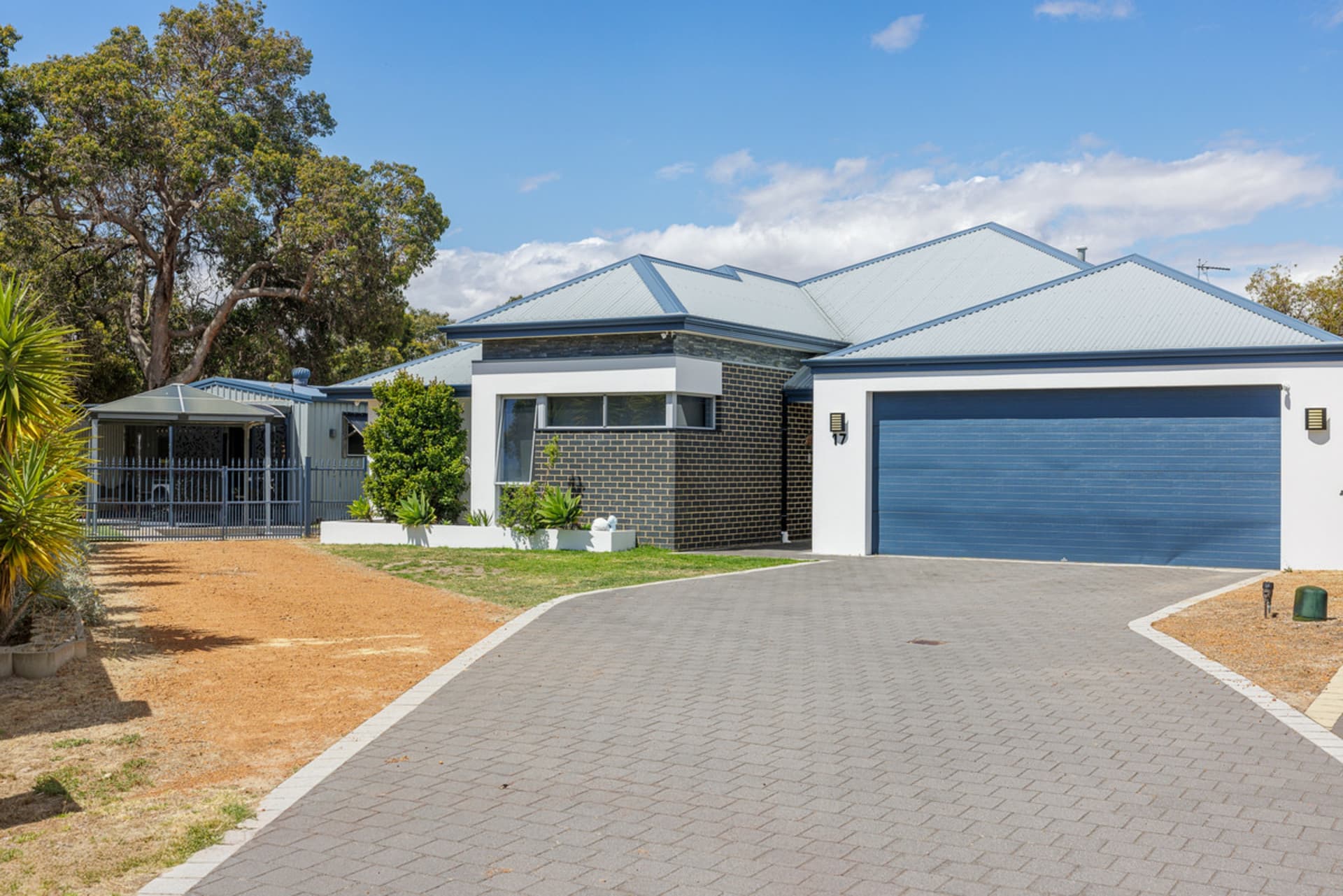 17 Carlingford Court, Australind, Australind - Thumbnail 2