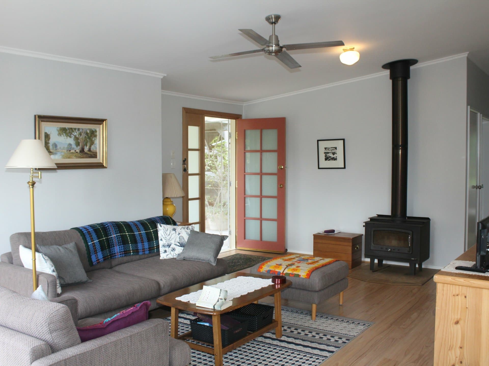 1 Robinson Avenue, Glen Innes, Glen Innes - Thumbnail 2