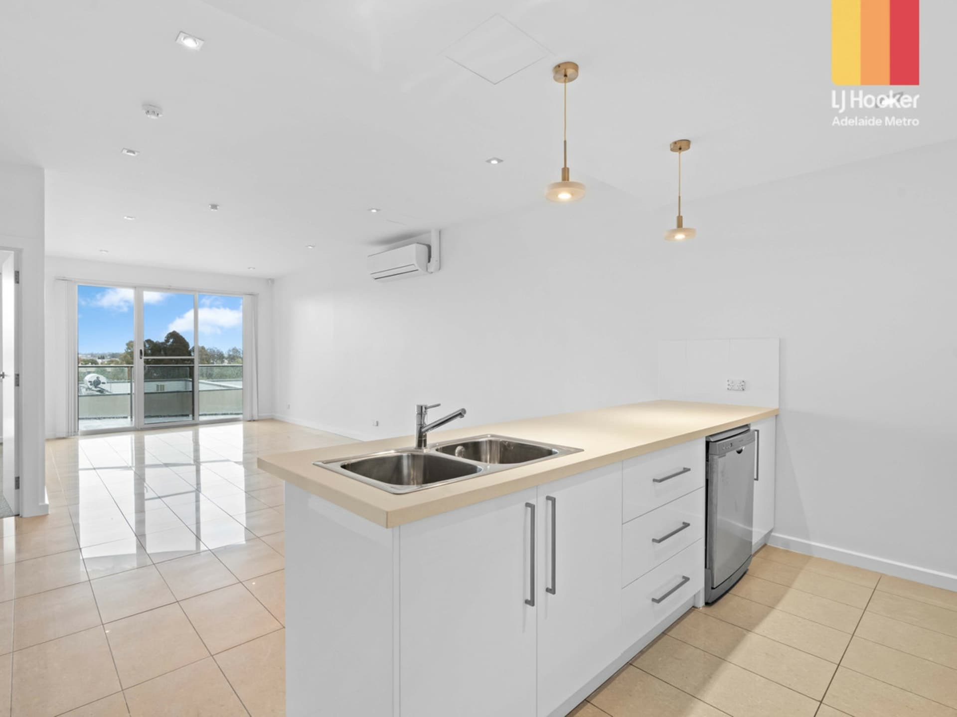 309/20-24 Metro Parade, Mawson Lakes, Mawson Lakes - Thumbnail 3