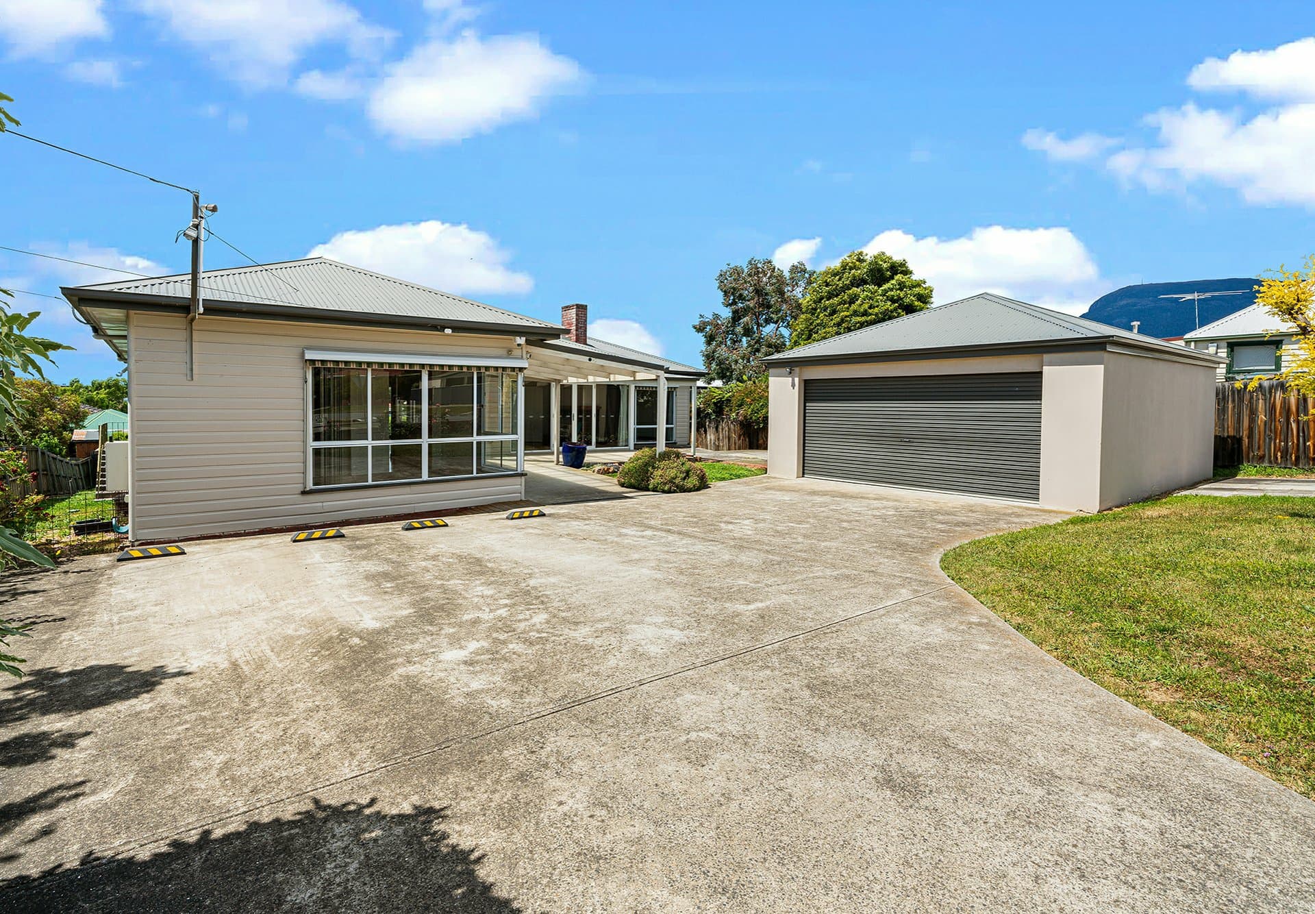21 Riverway Road, Montrose, Montrose - Image 1