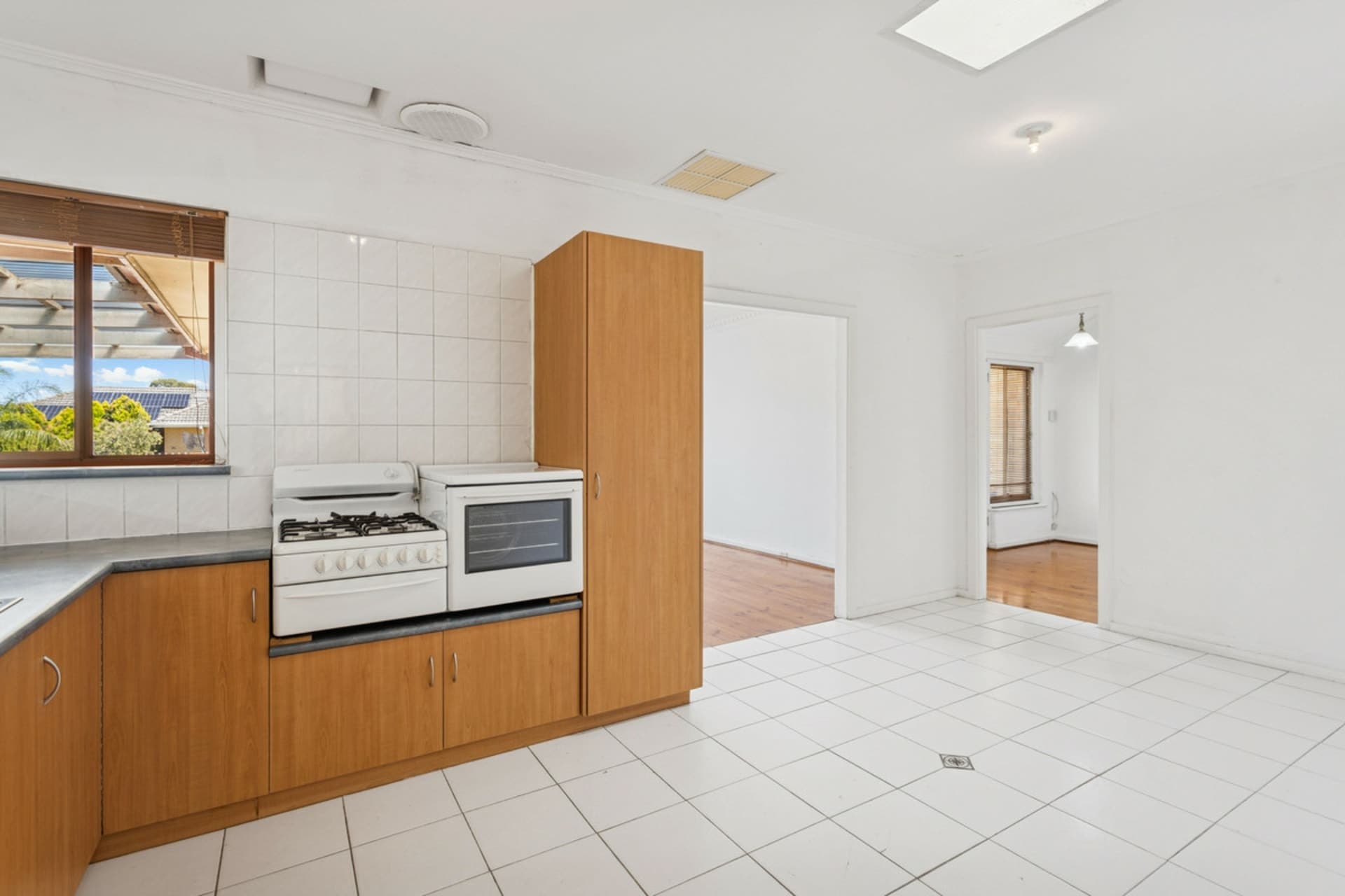30 Norfolk Avenue, Brahma Lodge, Brahma Lodge - Thumbnail 3