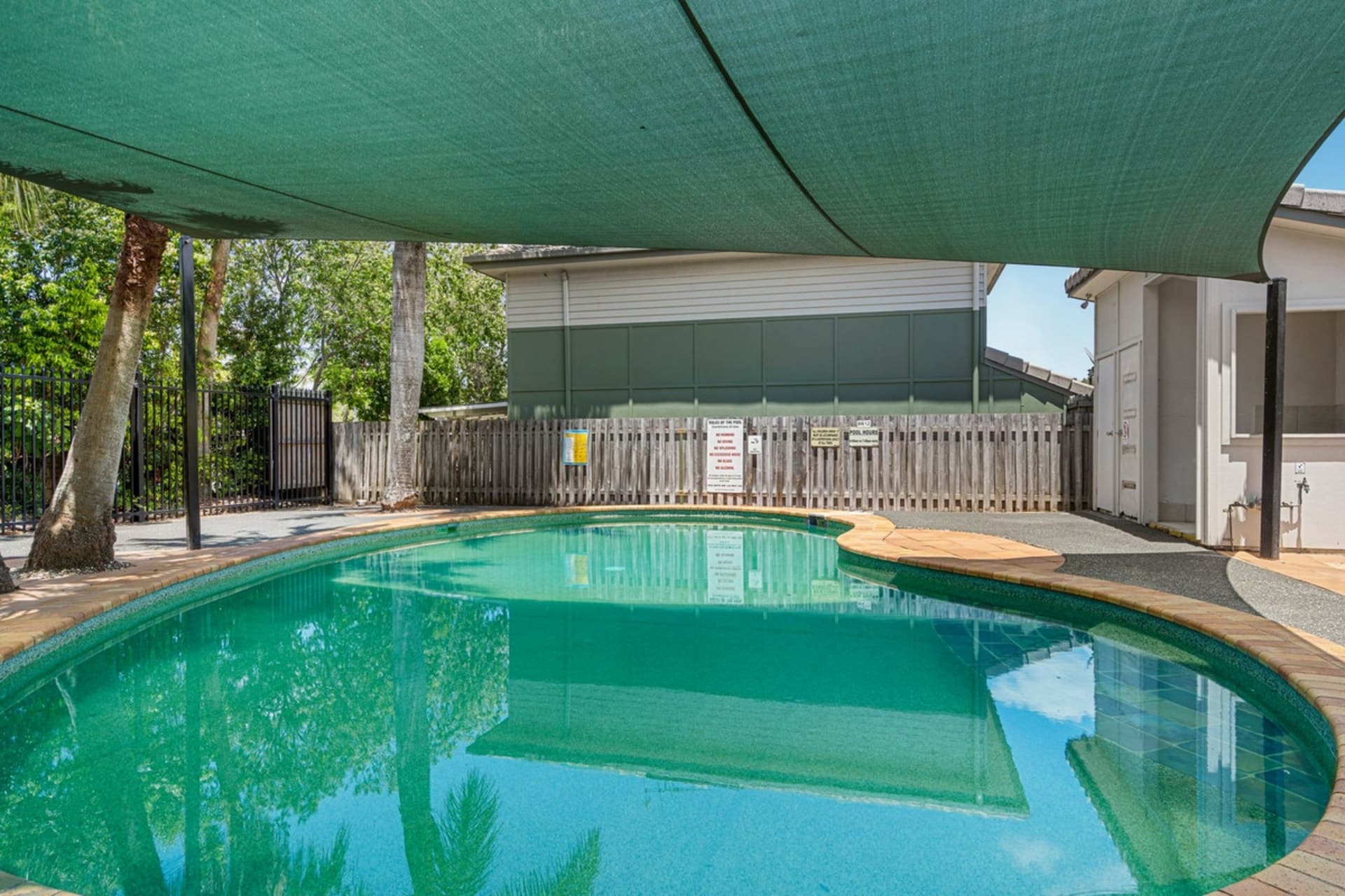 4/23-37 Garfield Road, Woodridge, Woodridge - Thumbnail 3