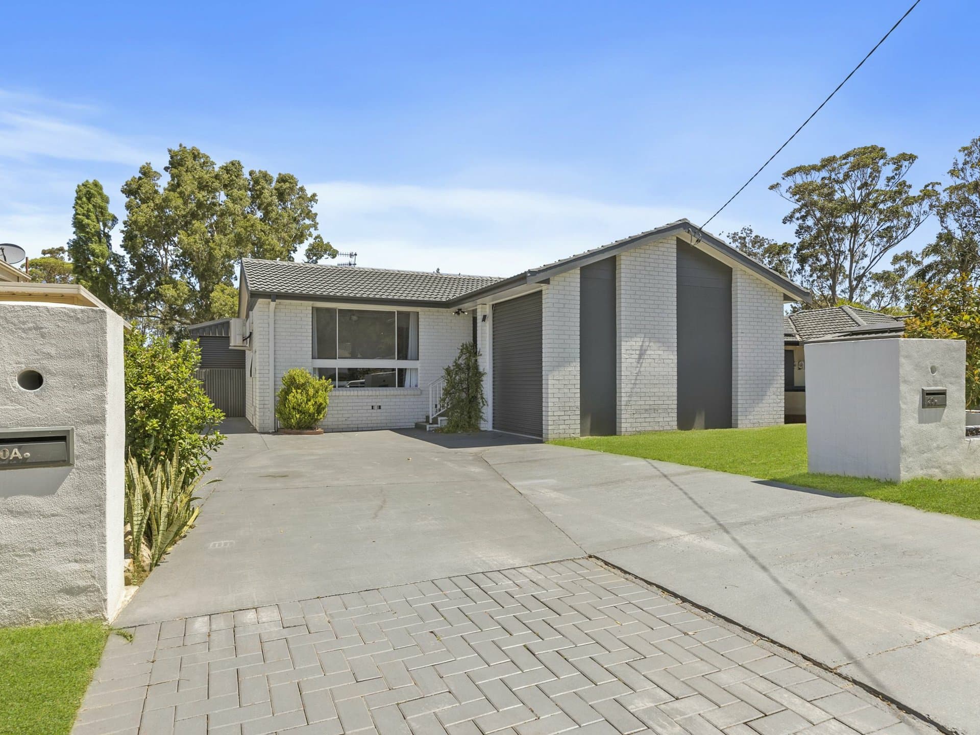 20 & 20A Black Swan Street, Berkeley Vale, Berkeley Vale - Thumbnail 2