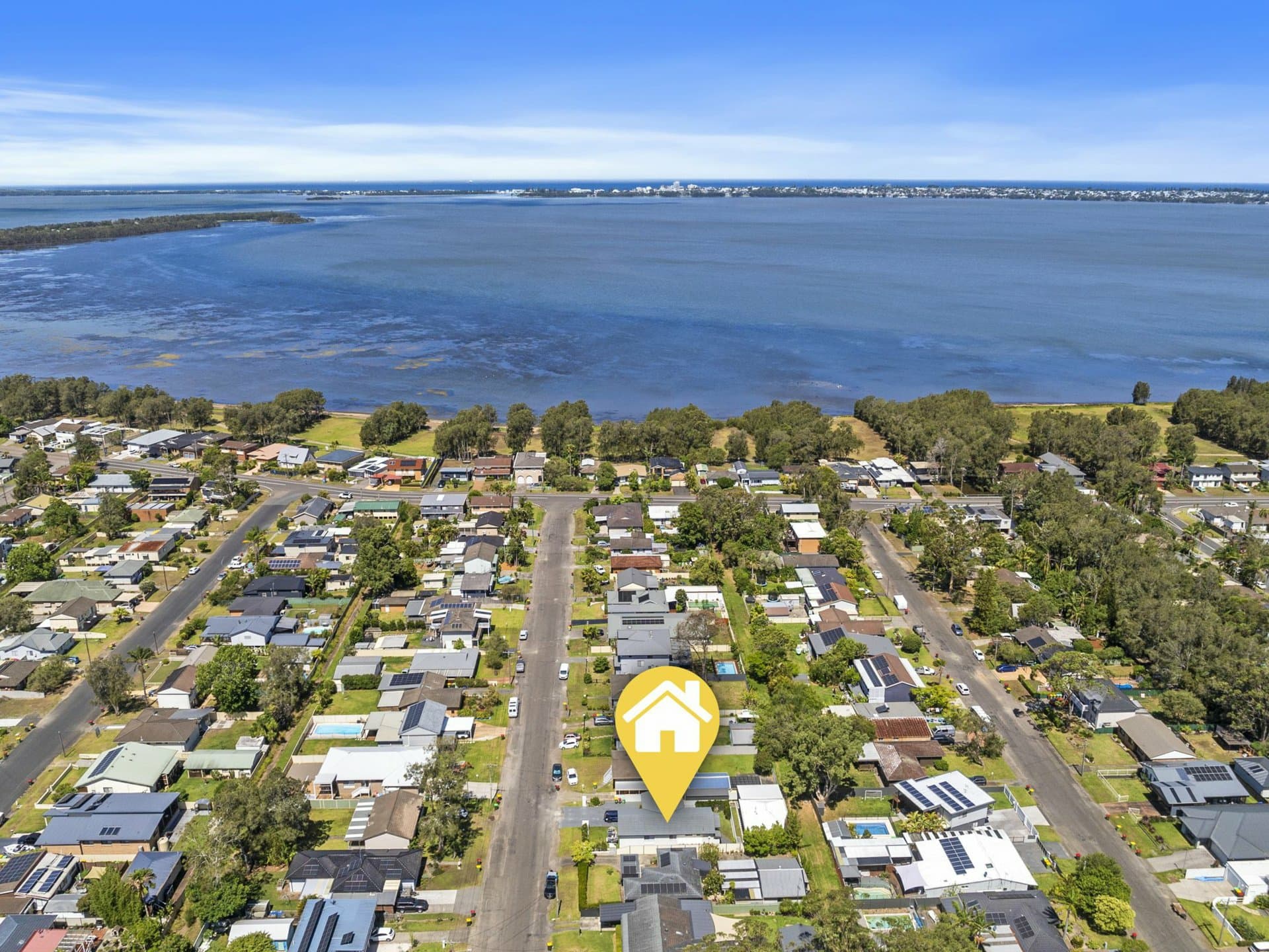 20 & 20A Black Swan Street, Berkeley Vale, Berkeley Vale - Thumbnail 5