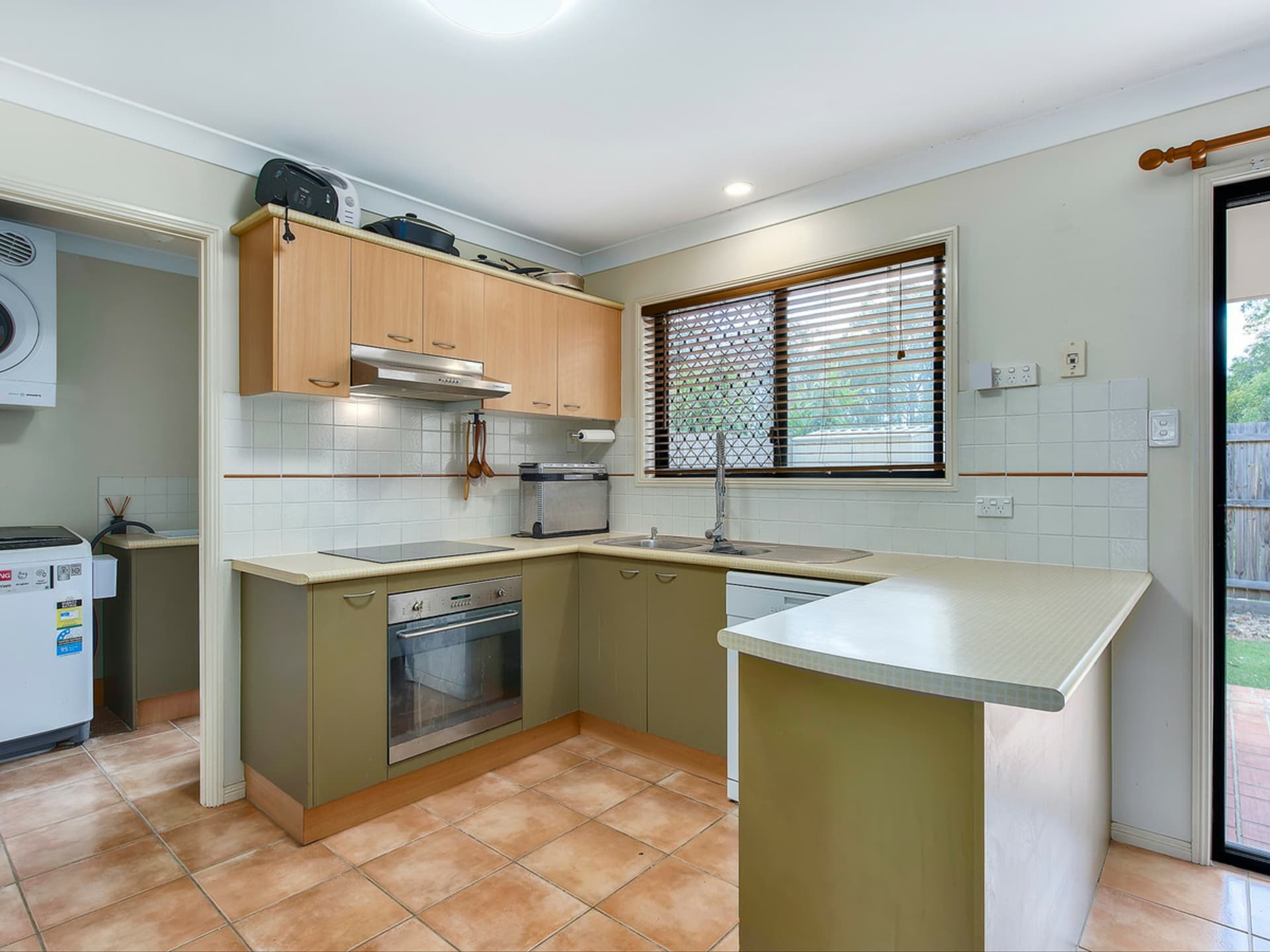 8/216 Trouts Road, Mcdowall, McDowall - Thumbnail 2
