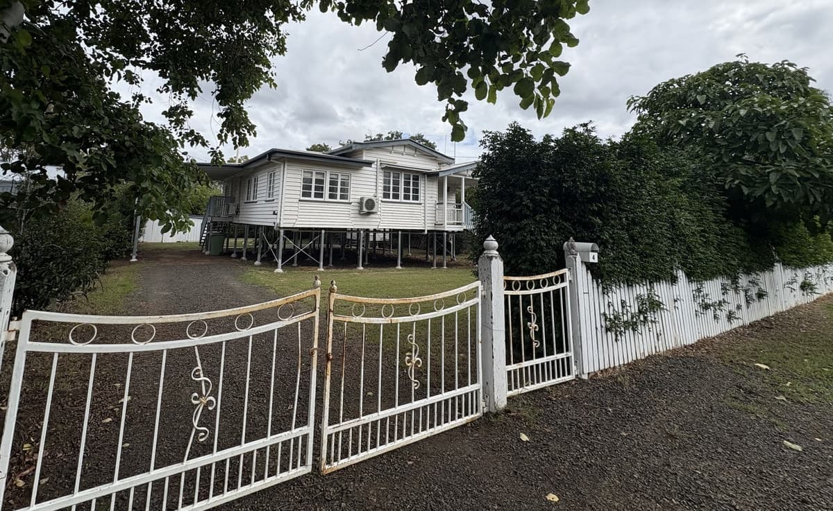 4 Matheson Street, Dalby QLD 4405, Dalby - Image 1