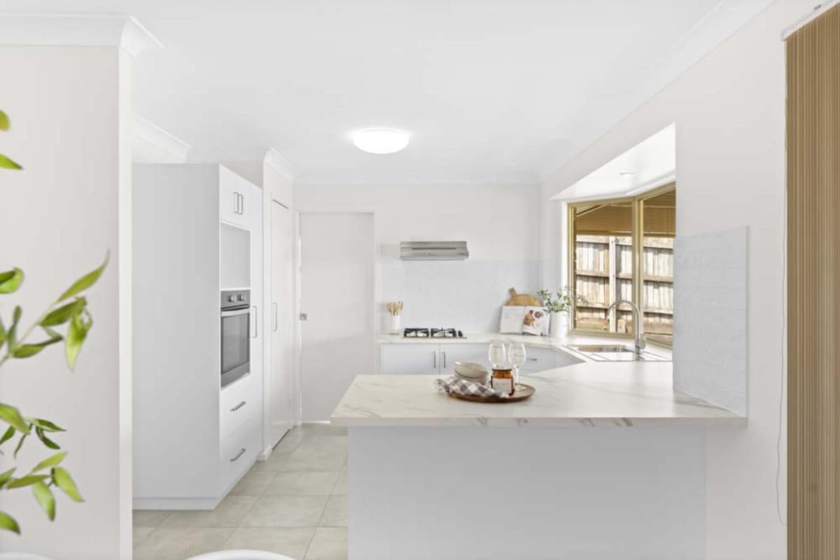 18 Stoneyhurst Court, Glenvale QLD 4350, Glenvale - Thumbnail 2