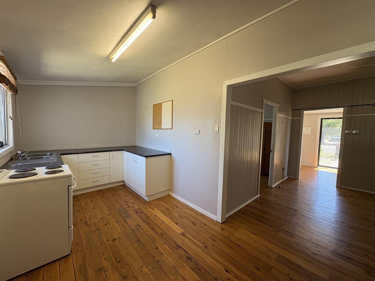 29 Orpen Street, Dalby QLD 4405, Dalby - Thumbnail 5